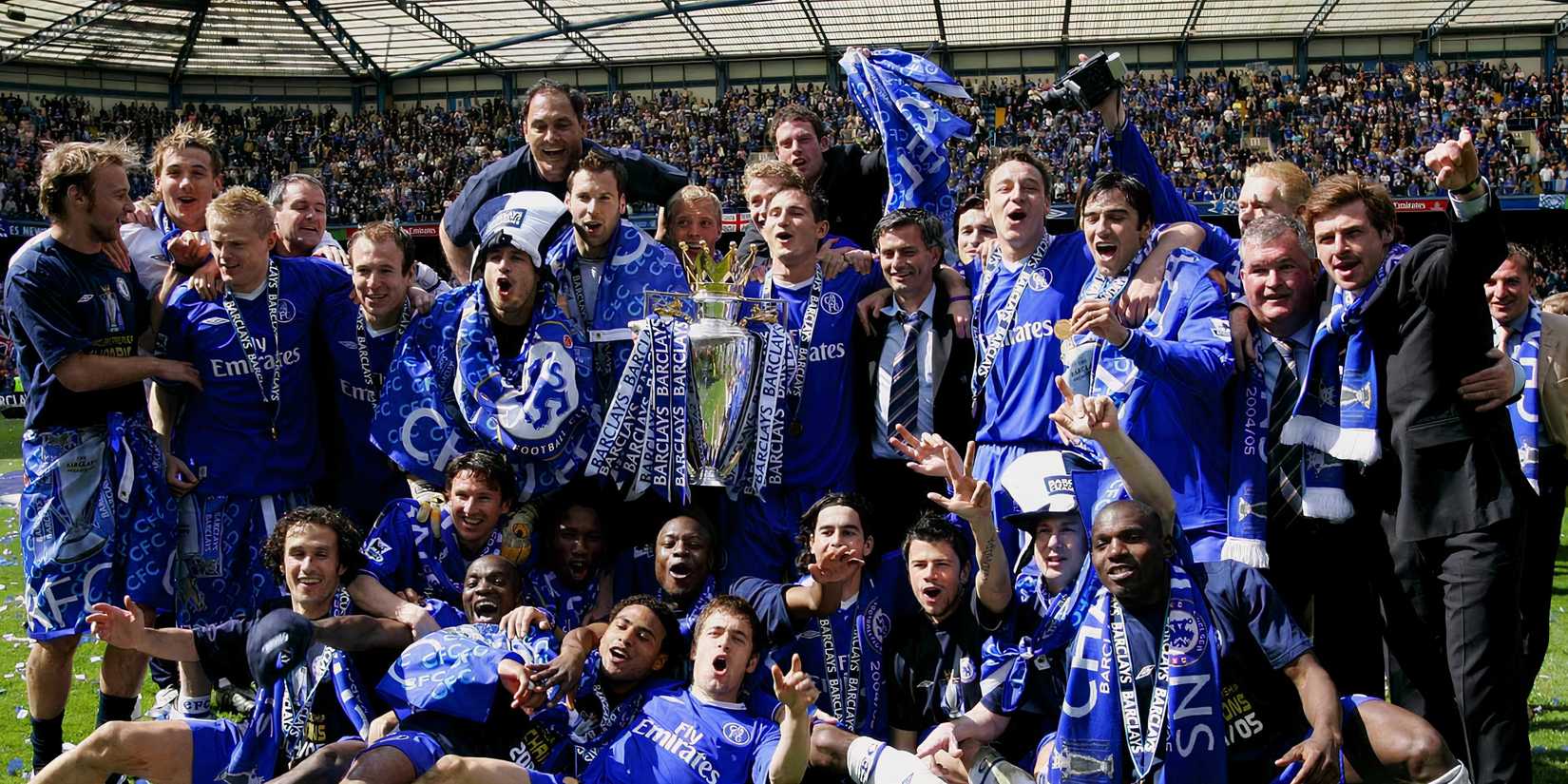 Chelsea celebrate winning the title in 2005