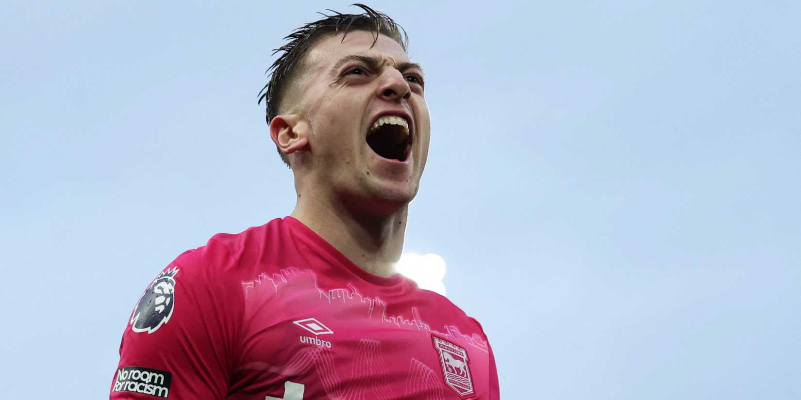 Man Utd Now Eyeing Summer Move for ‘Exceptional’ 21 y/o Striker