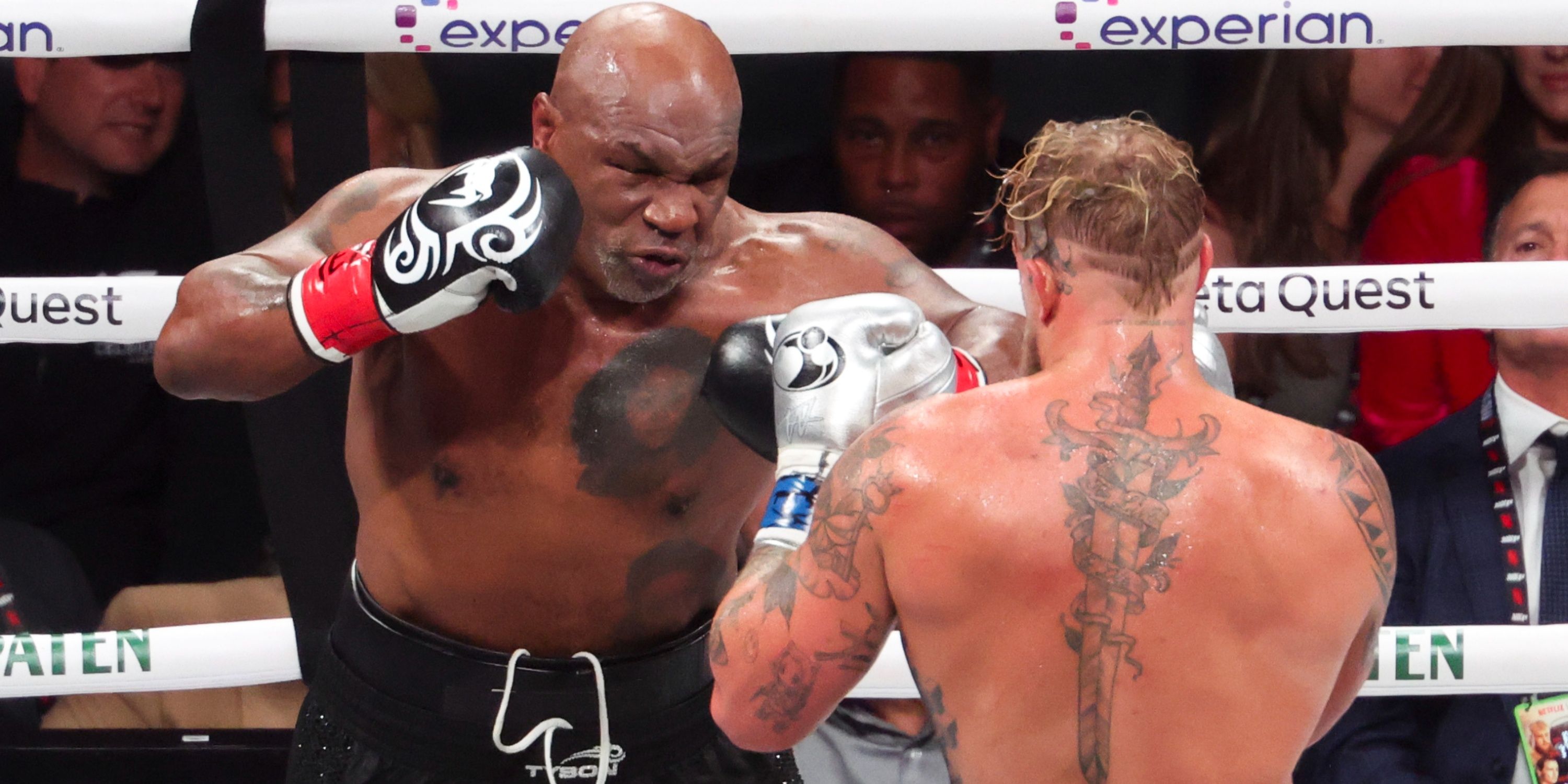 Mike Tyson vs Jake Paul