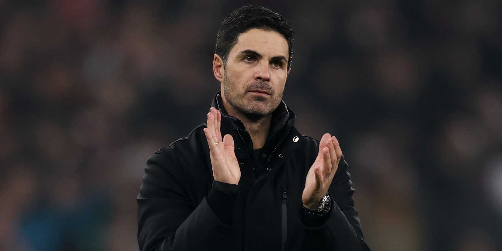Mikel Arteta applauding the Arsenal supporters