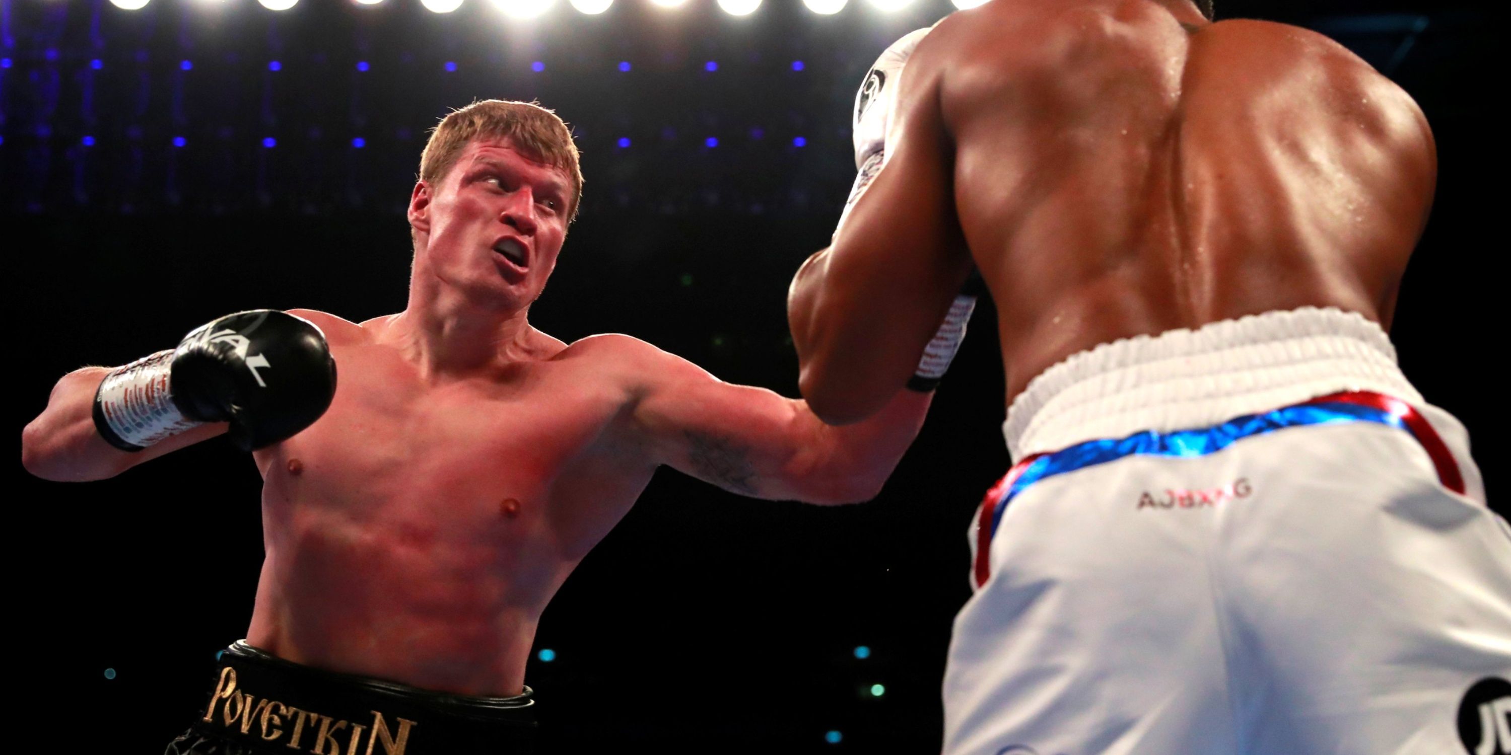 أنتوني جوشوا وألكساندر بوفيتكين