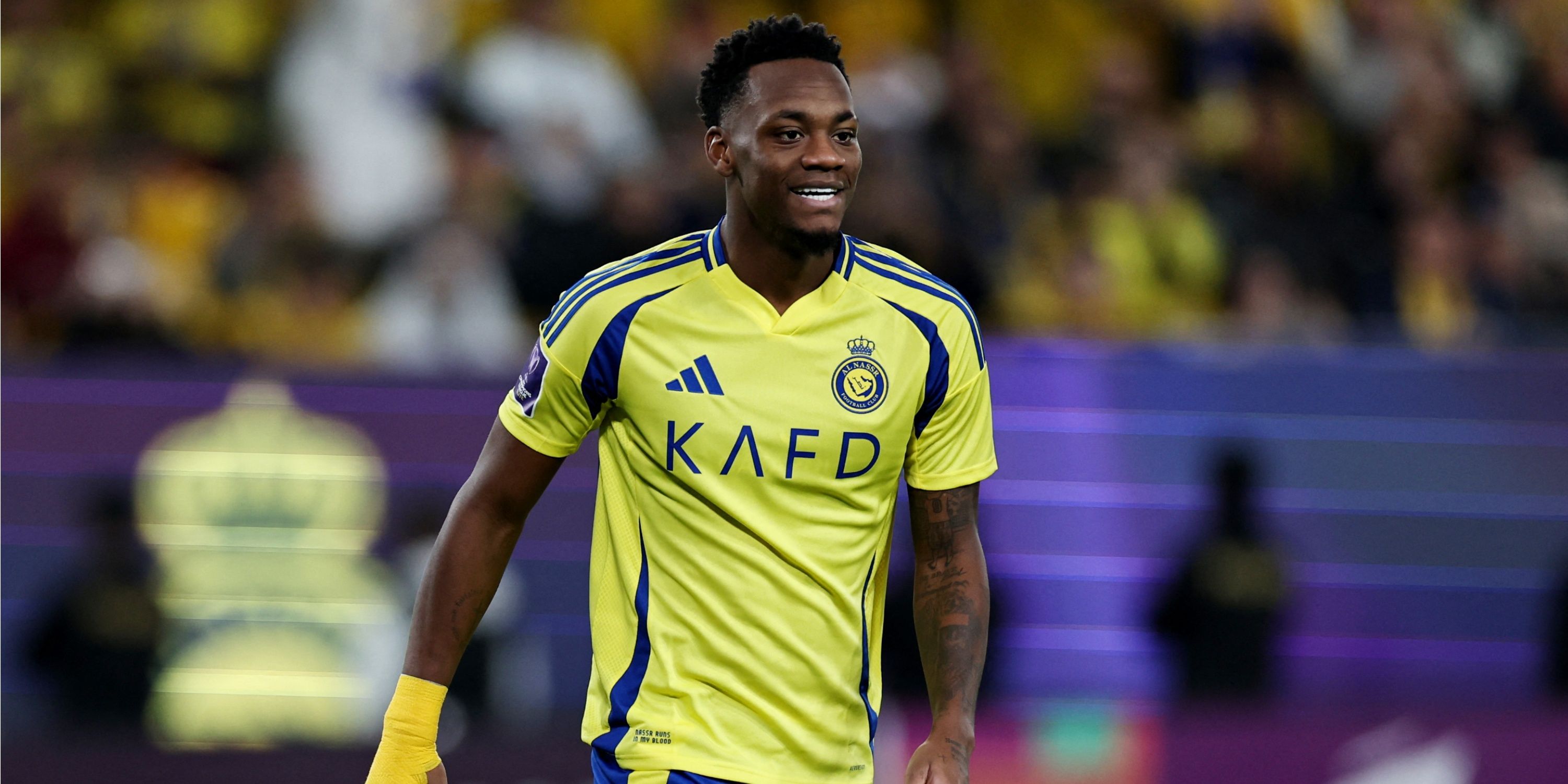 Al Nassr's Jhon Duran reacts