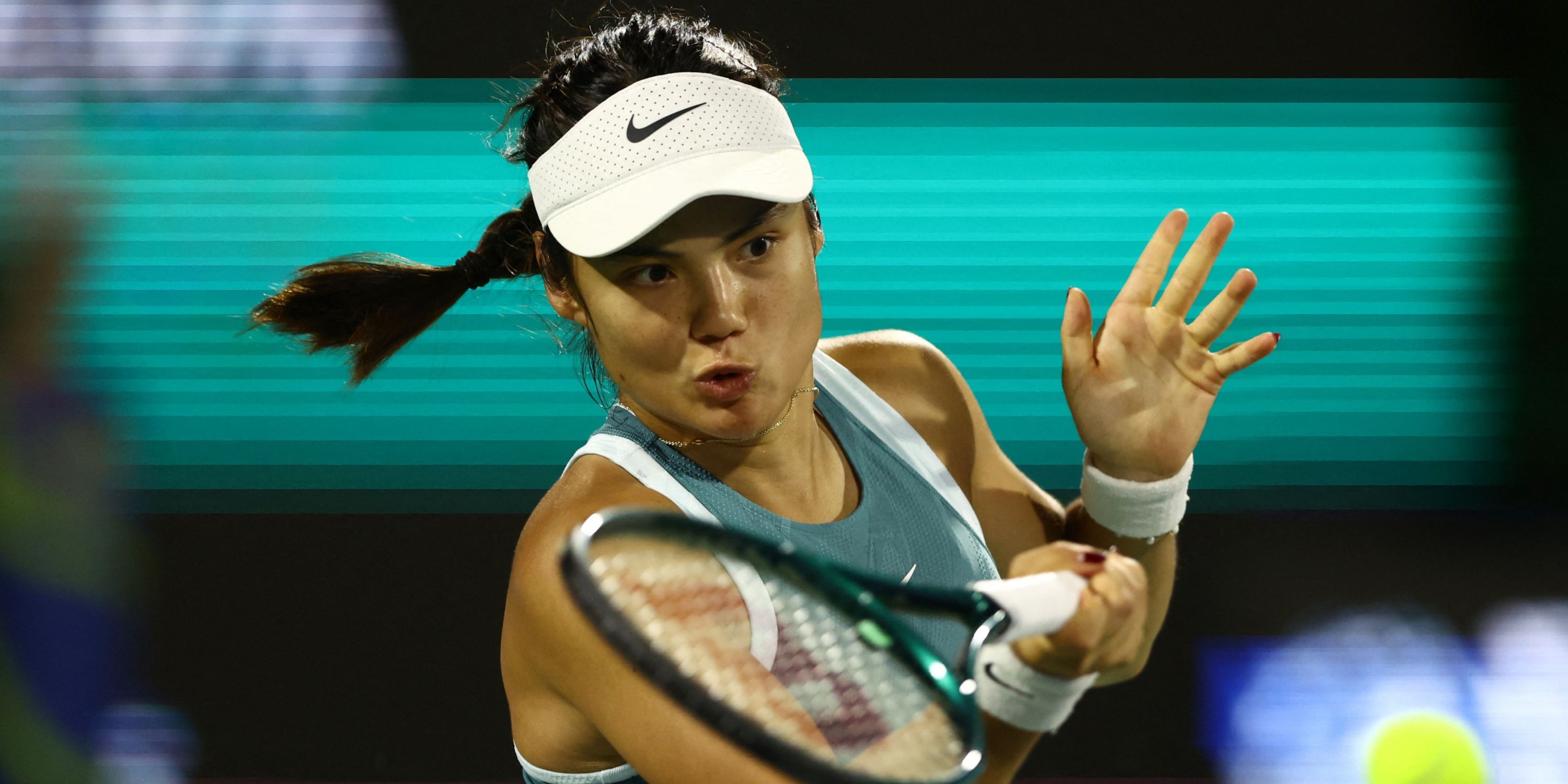 Footage of Moment Emma Raducanu Spotted 'Fixated' Fan at Dubai Open