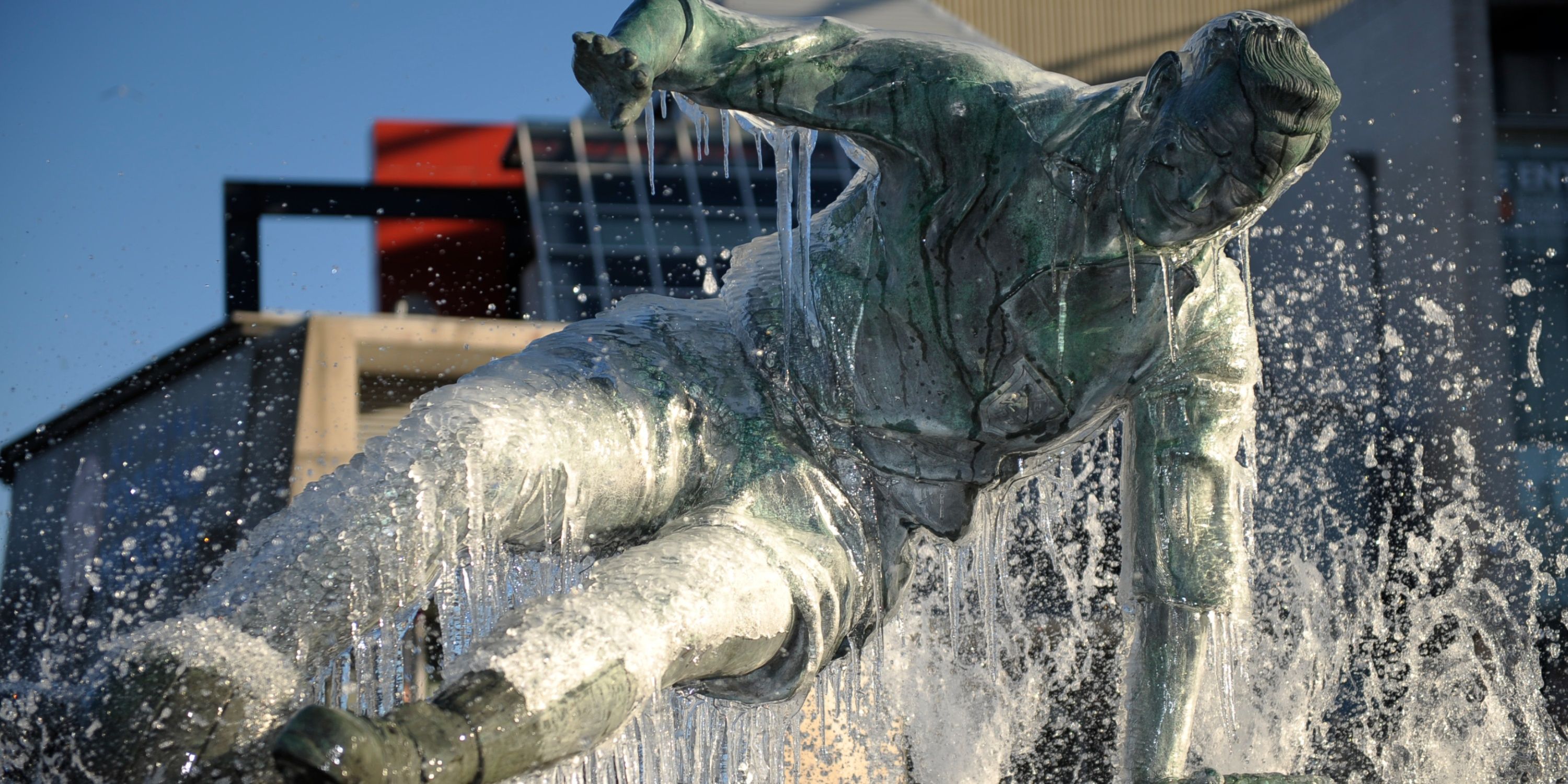 Sir Tom Finney Statue