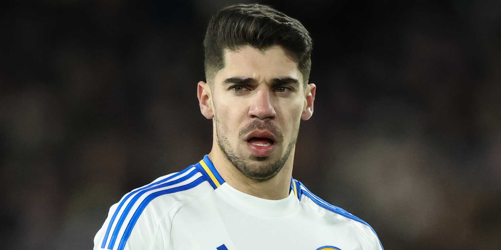 Manor Solomon in action for Leeds United