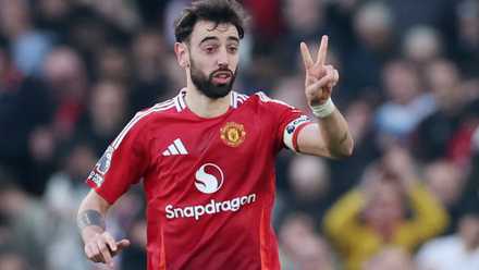 Bruno Fernandes in action for Manchester United