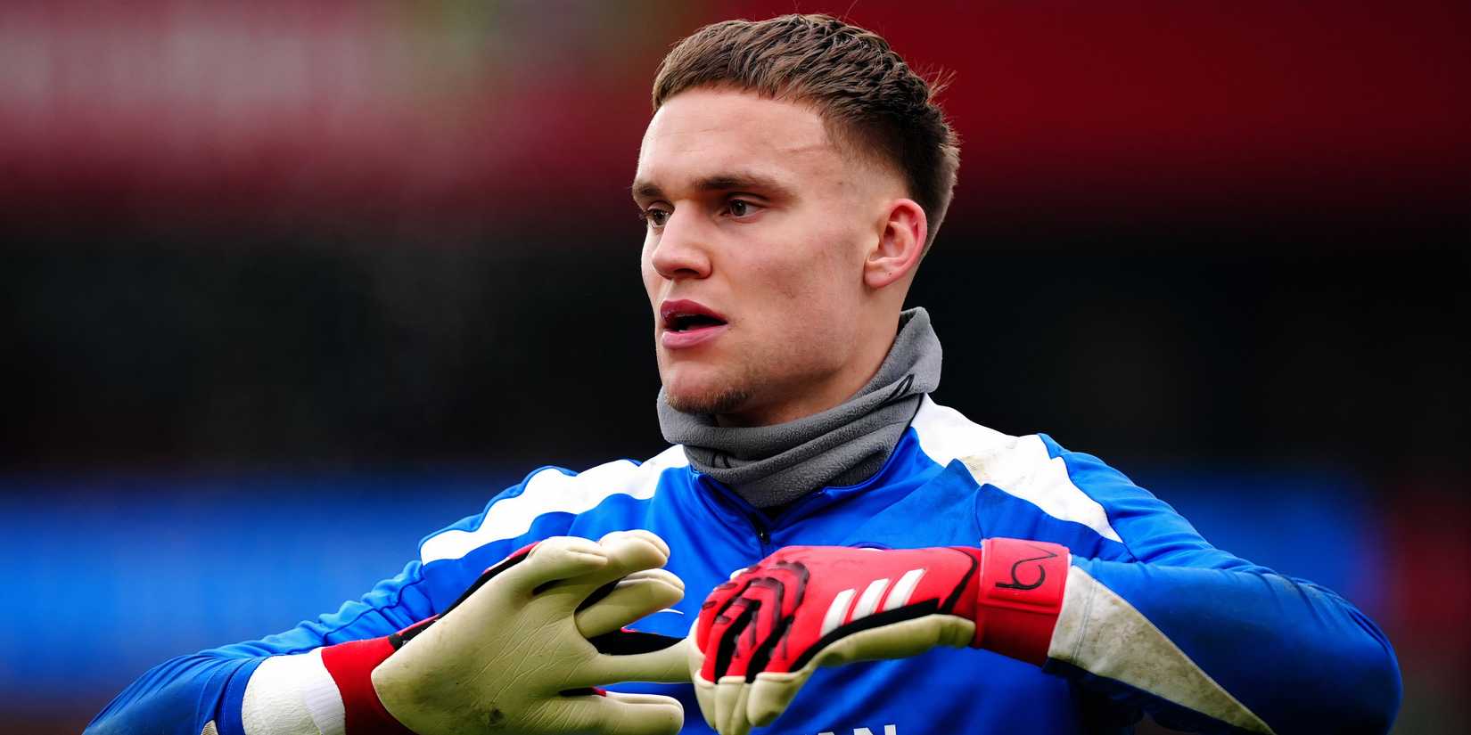 Bart Verbruggen – Chiếm Trọn Niềm Tin Trong Khung Thành Brighton Bart Verbruggen – Chiếm Trọn Niềm Tin Trong Khung Thành Brighton