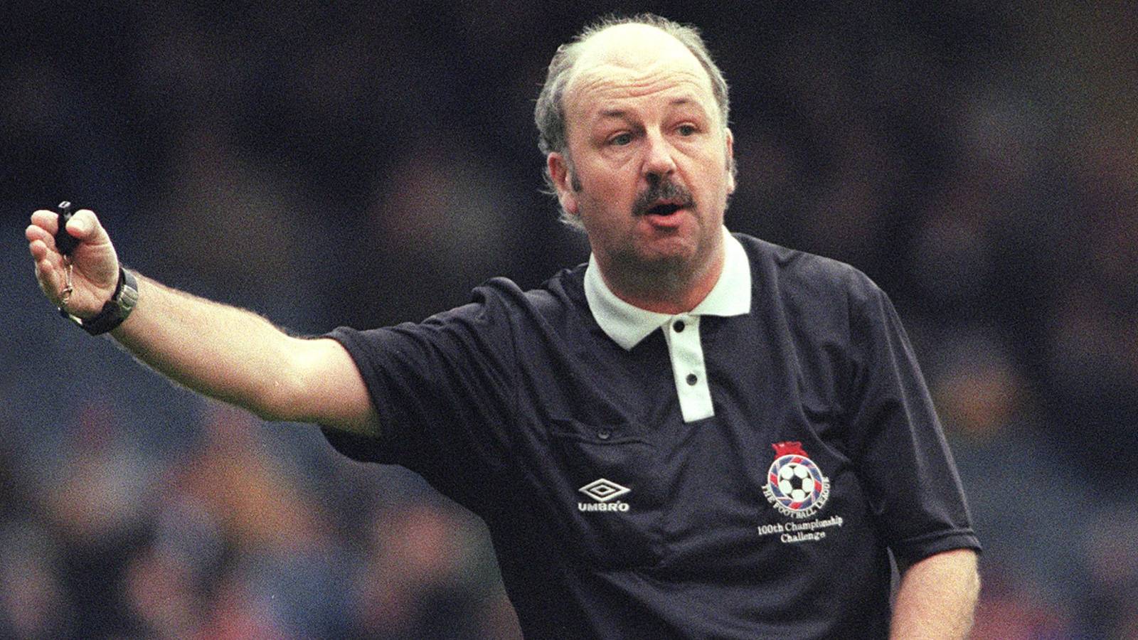 Former Ref Kevin Lynch Named Two ‘Most Difficult’ Premier League ...