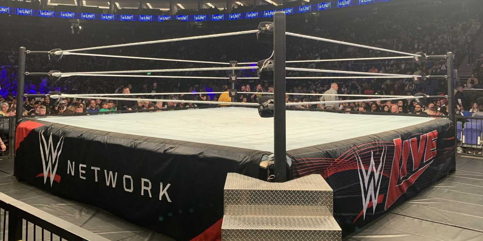 WWE live ring.