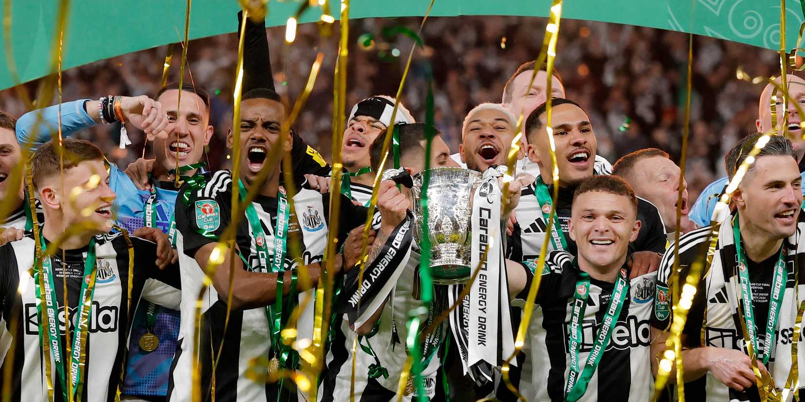 Newcastle celebrate EFL Cup