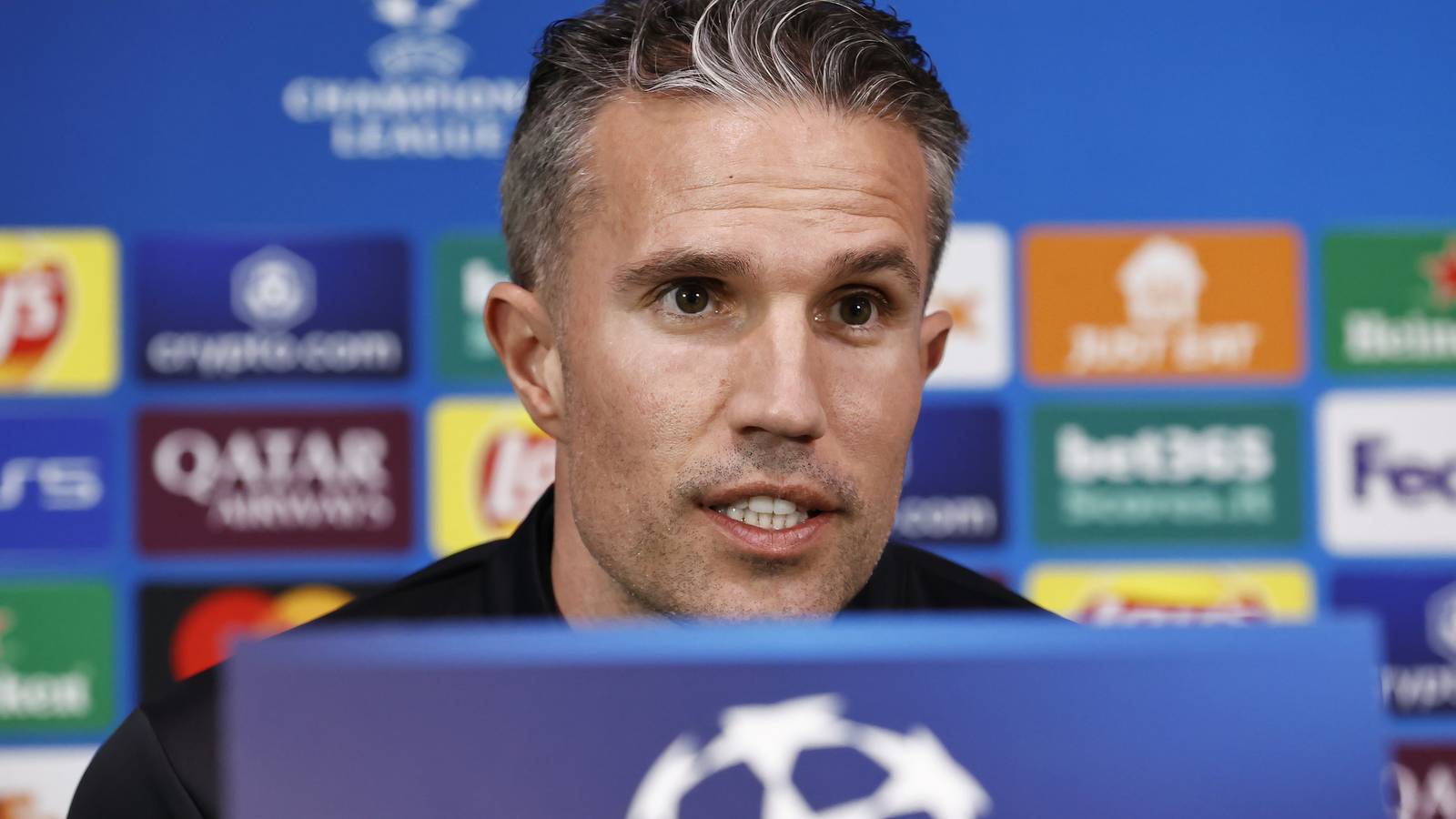 Robin van Persie Named His Greatest 11 of Champions League Teammates