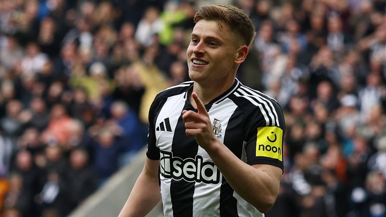 Harvey Barnes - Ngôi Sao Tạo Đột Biến Trong Các Trận Then Chốt Harvey Barnes - Ngôi Sao Tạo Đột Biến Trong Các Trận Then Chốt