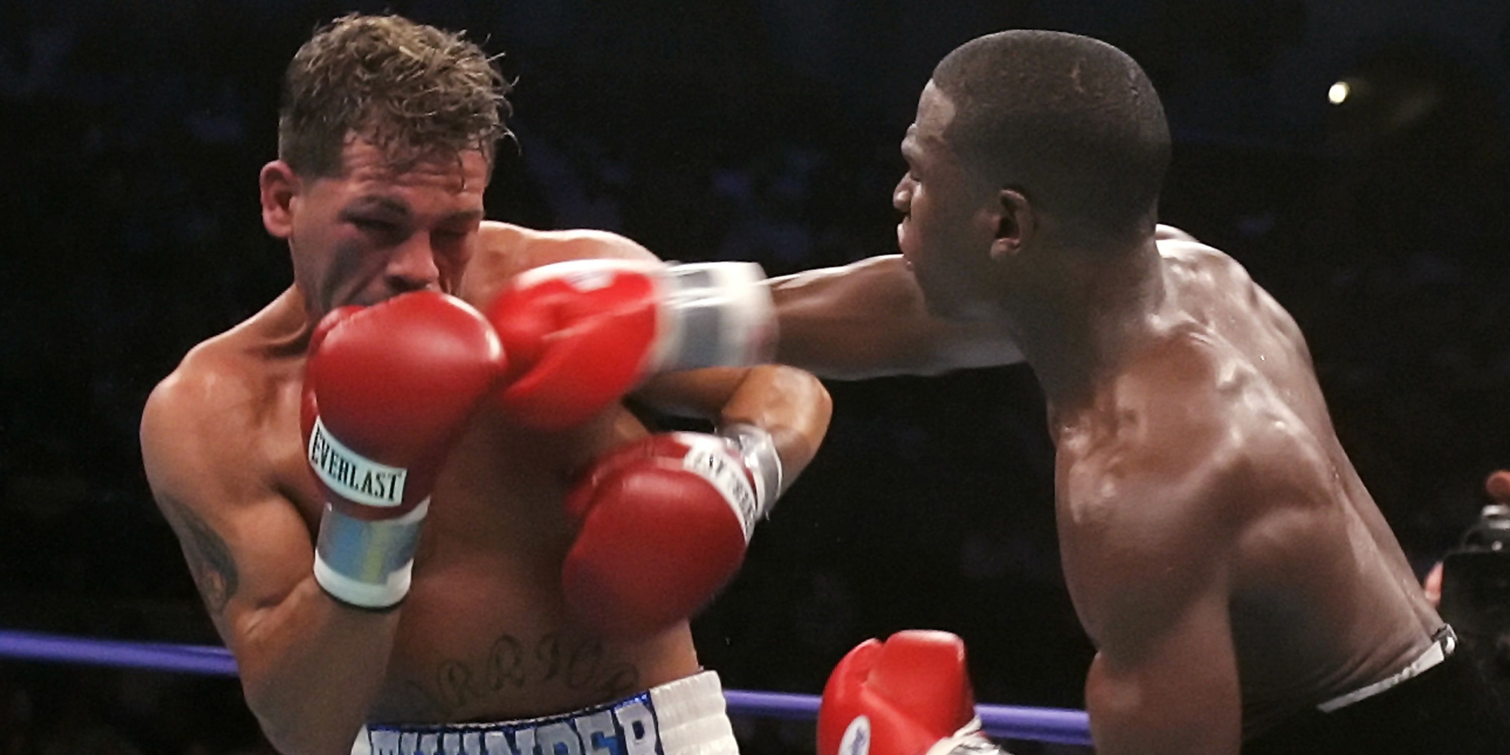 Floyd Mayweather vs Arturo Gatti