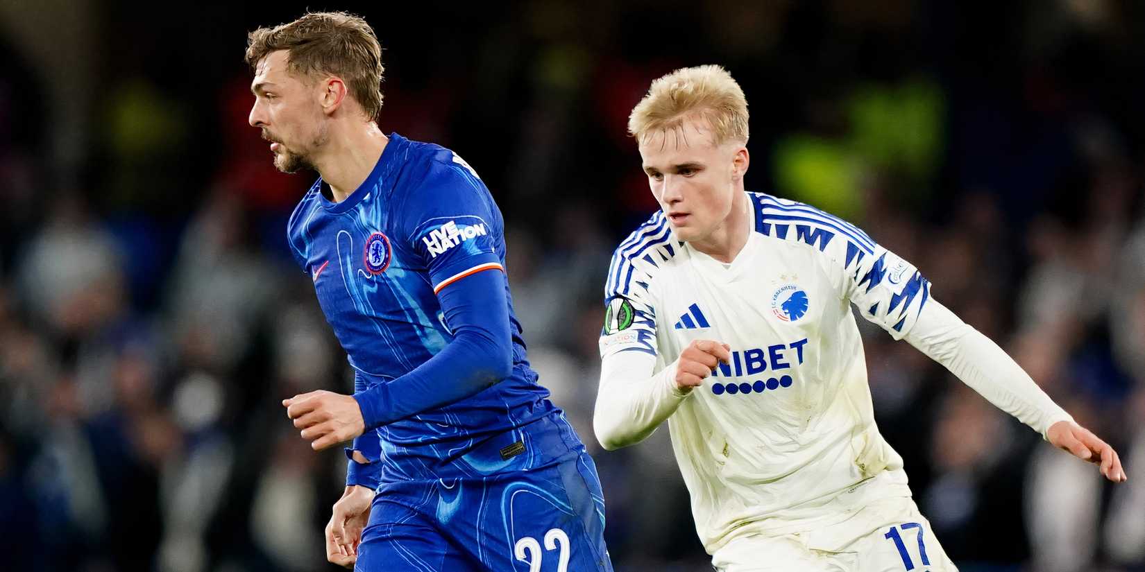 Chelsea midfielder Kiernan Dewsbury-Hall and Copenhagen's Victor Froholdt in action