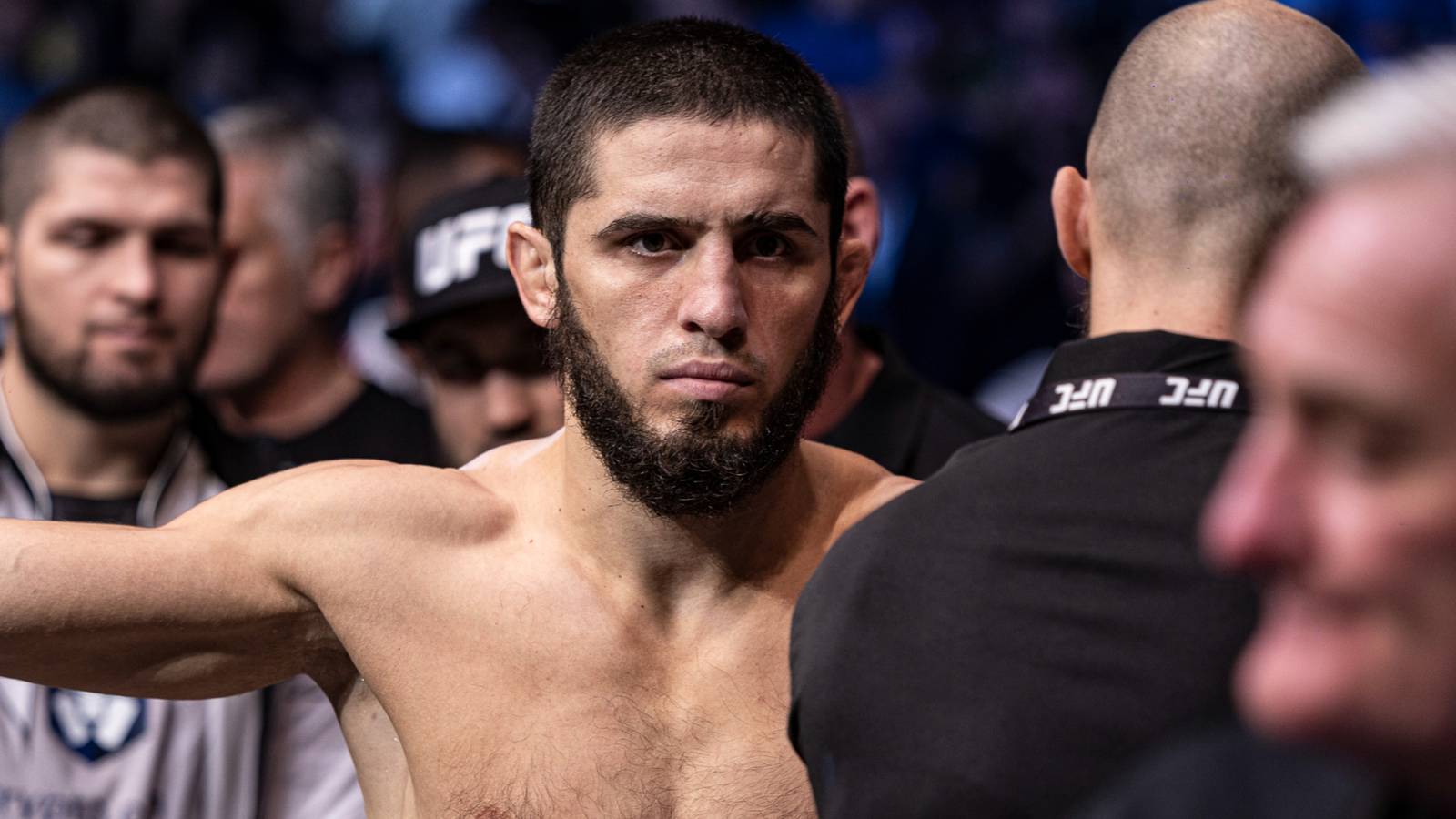Islam Makhachev's Physique Ahead of Jack Della Maddalena Fight at UFC 322