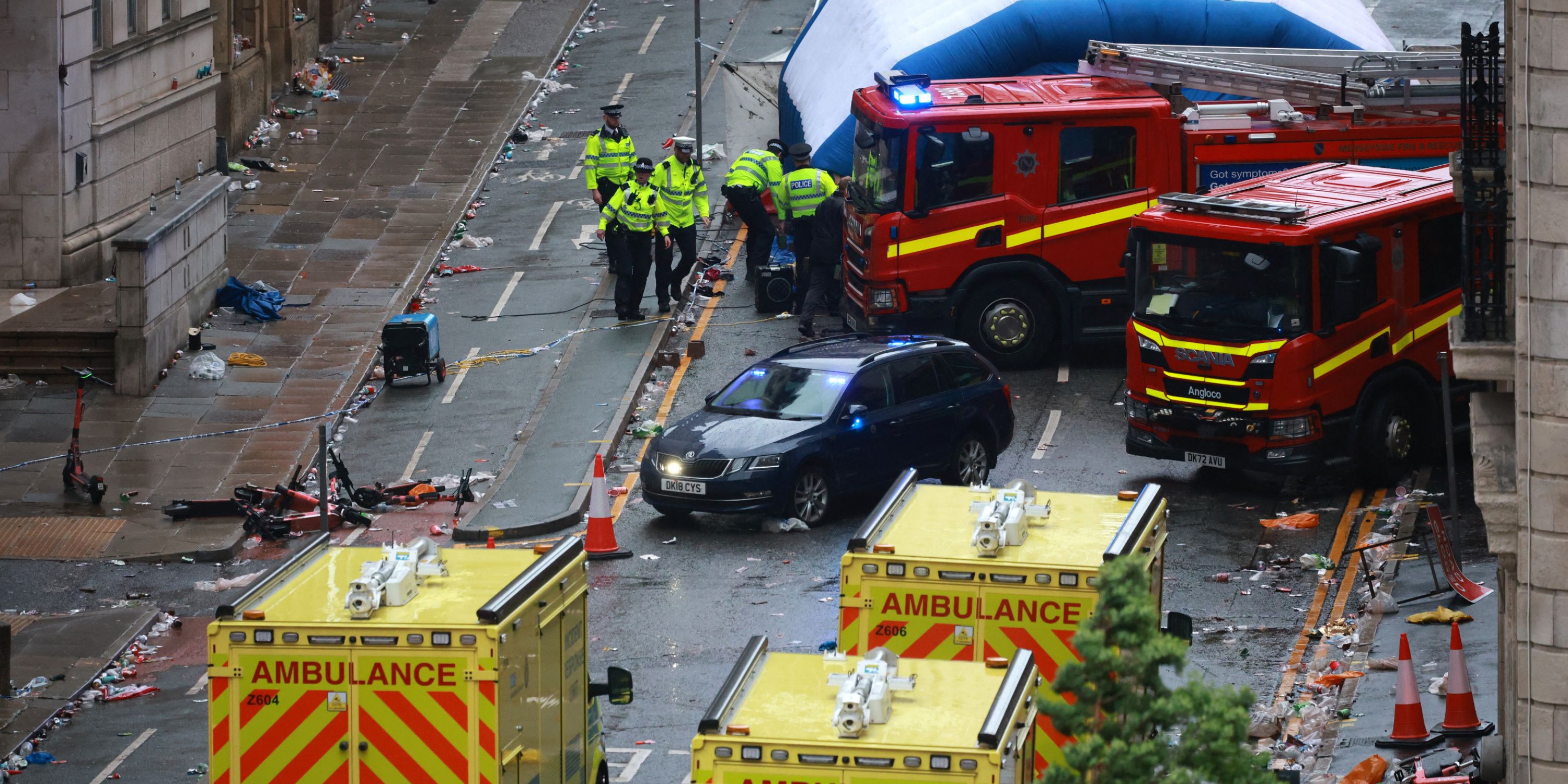 MixCollage-26-May-2025-09-32-PM-863