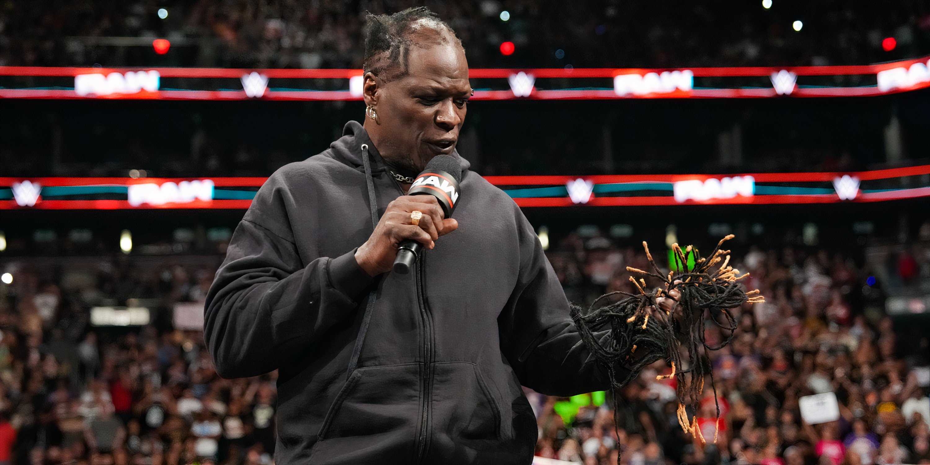 Pakistan Ron R Ron 'R-Truth' Killings Shows Off New Look After Cutting Hair on WWE Raw