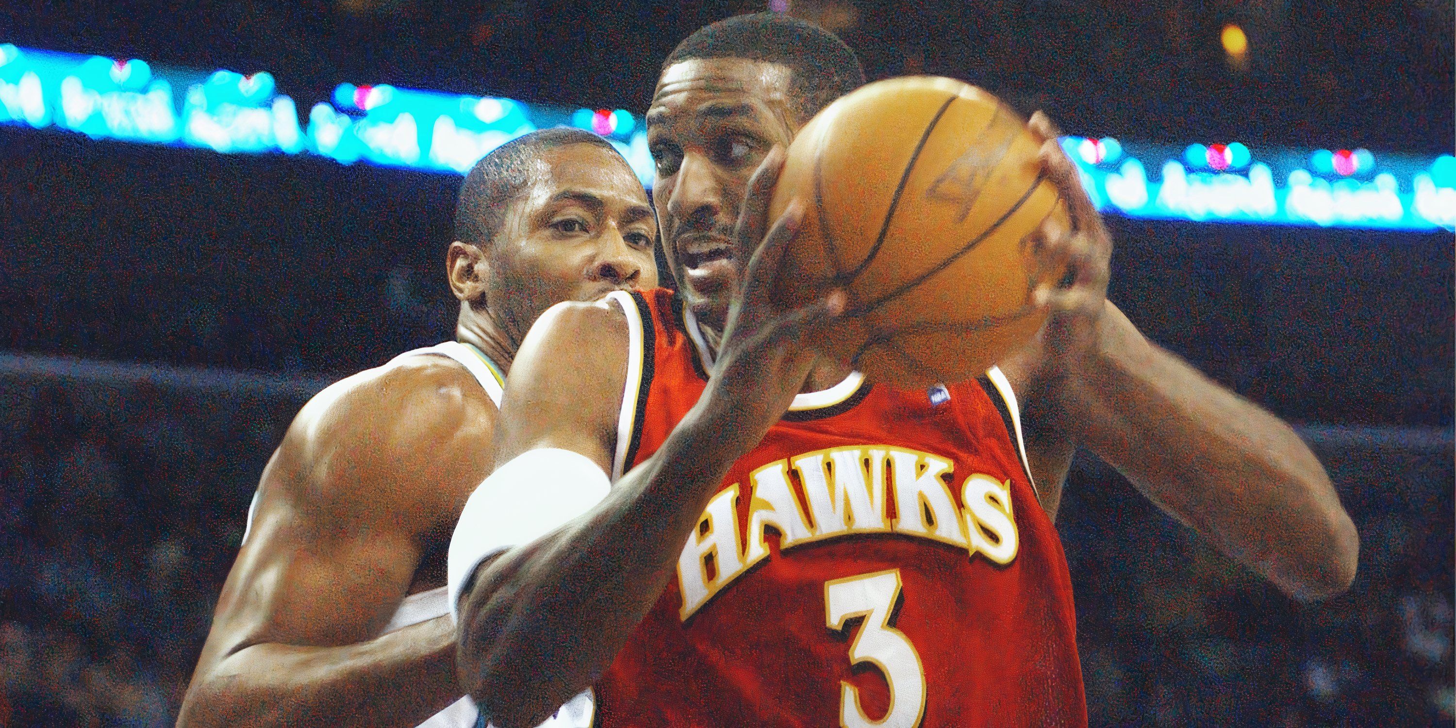 Shareef Abdur-Rahim with the ball