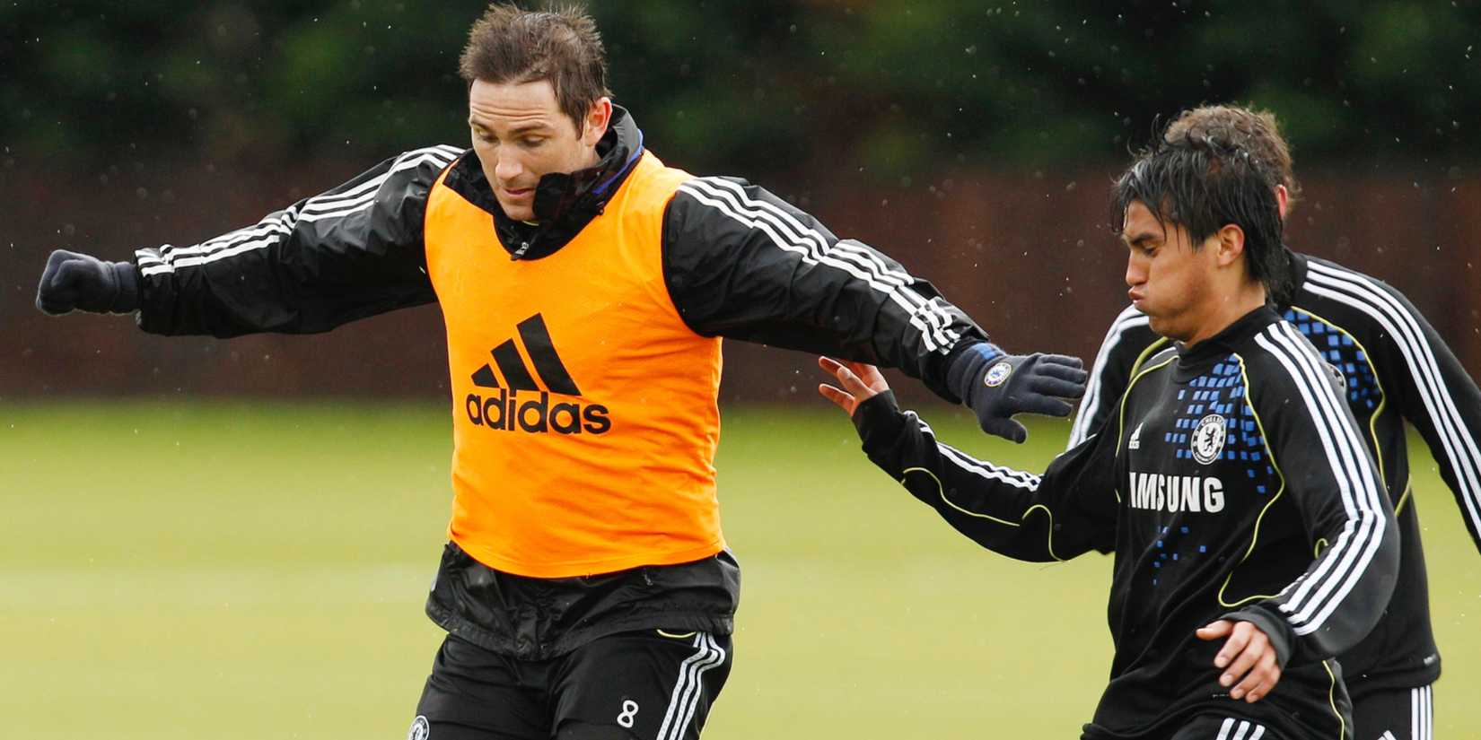 Ulises Davila training with Chelsea against Frank Lampard