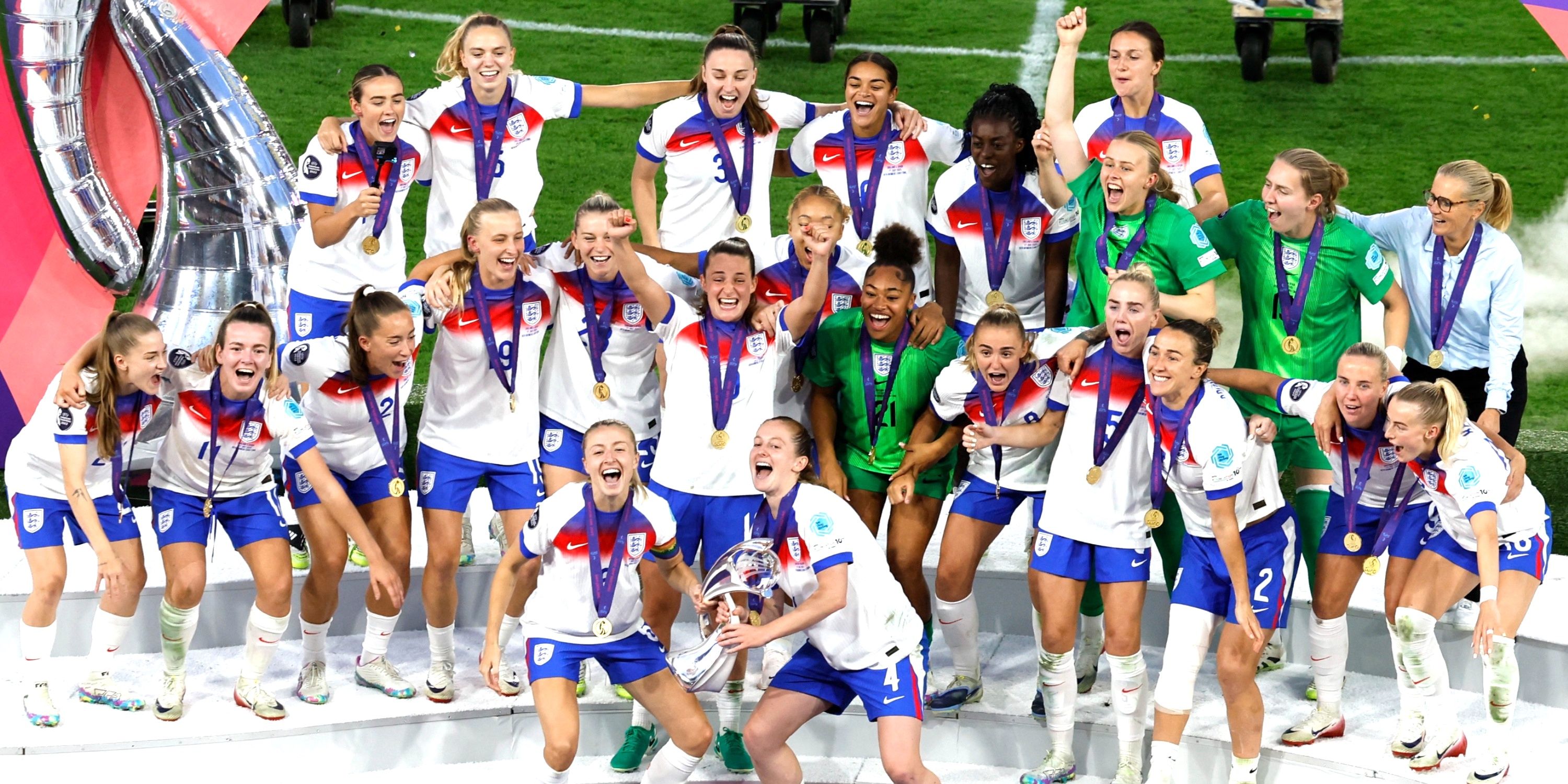2025 England's Leah Williamson and Keira Walsh celebrate with the trophy and teammates after winning the UEFA Women's Euro 2025