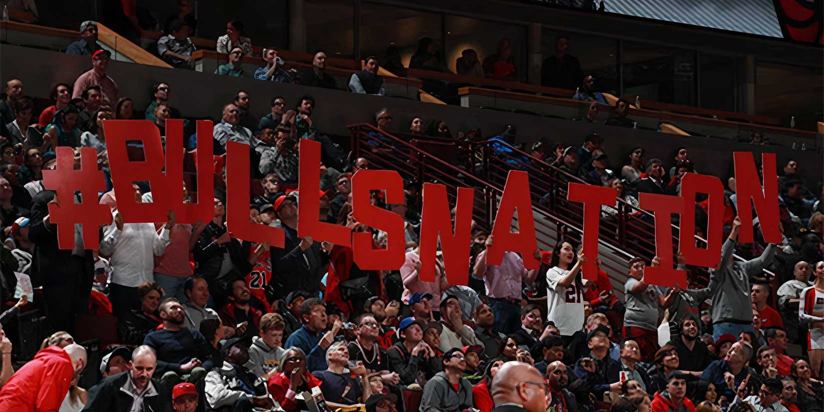 AI Named and Ranked 10 Best NBA Fanbases of All Time