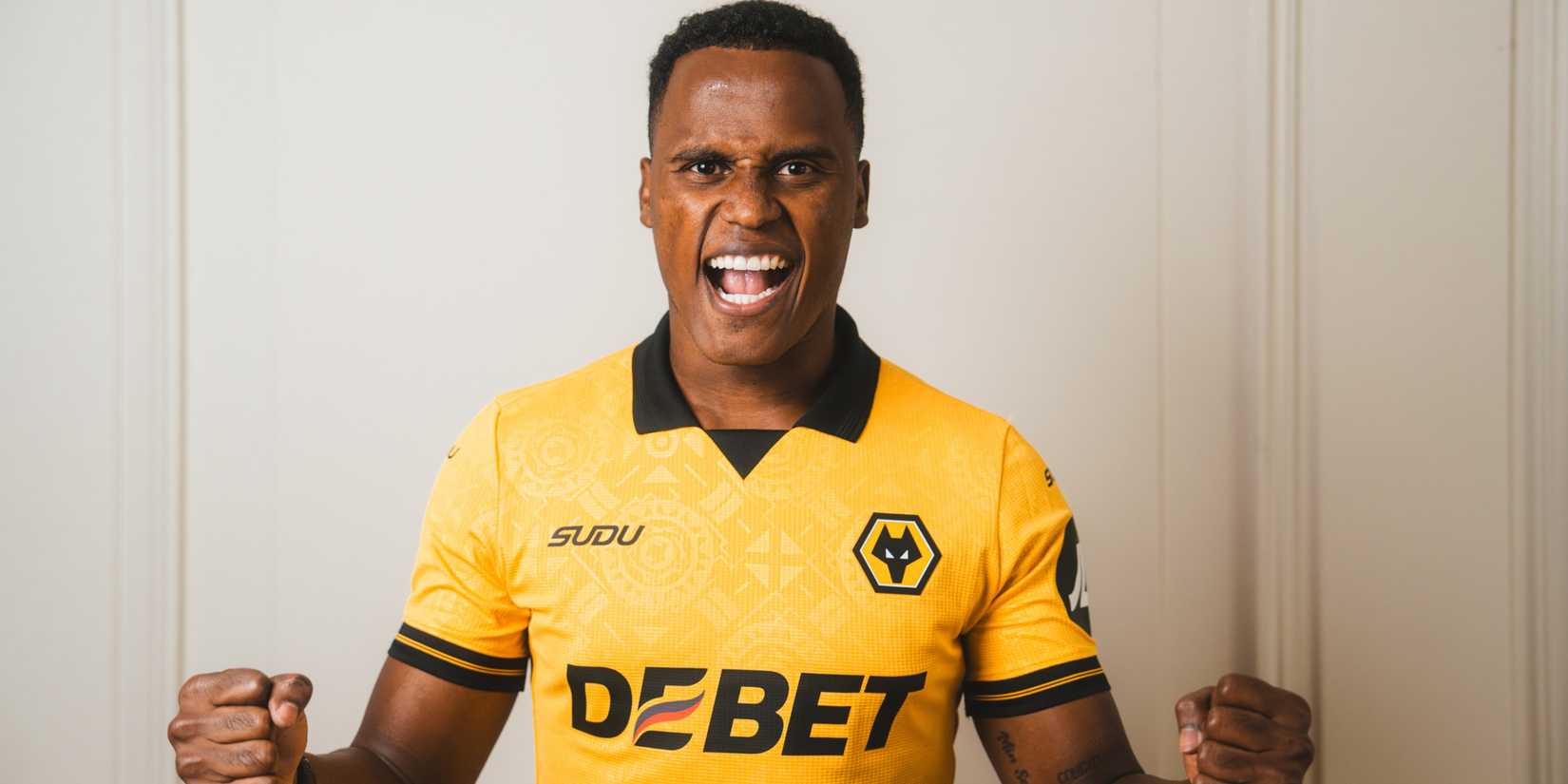 New Wolves signing Jhon Arias