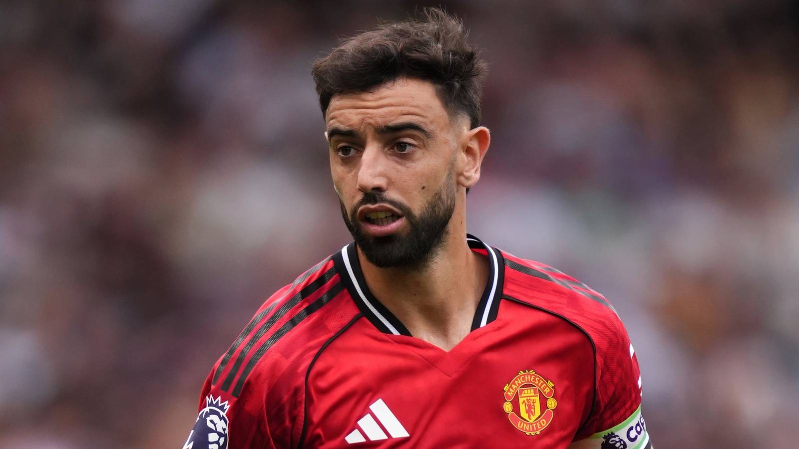 https://static0.givemesportimages.com/wordpress/wp-content/uploads/2025/08/bruno-fernandes-man-utd.jpg?w=1600&h=900&fit=crop