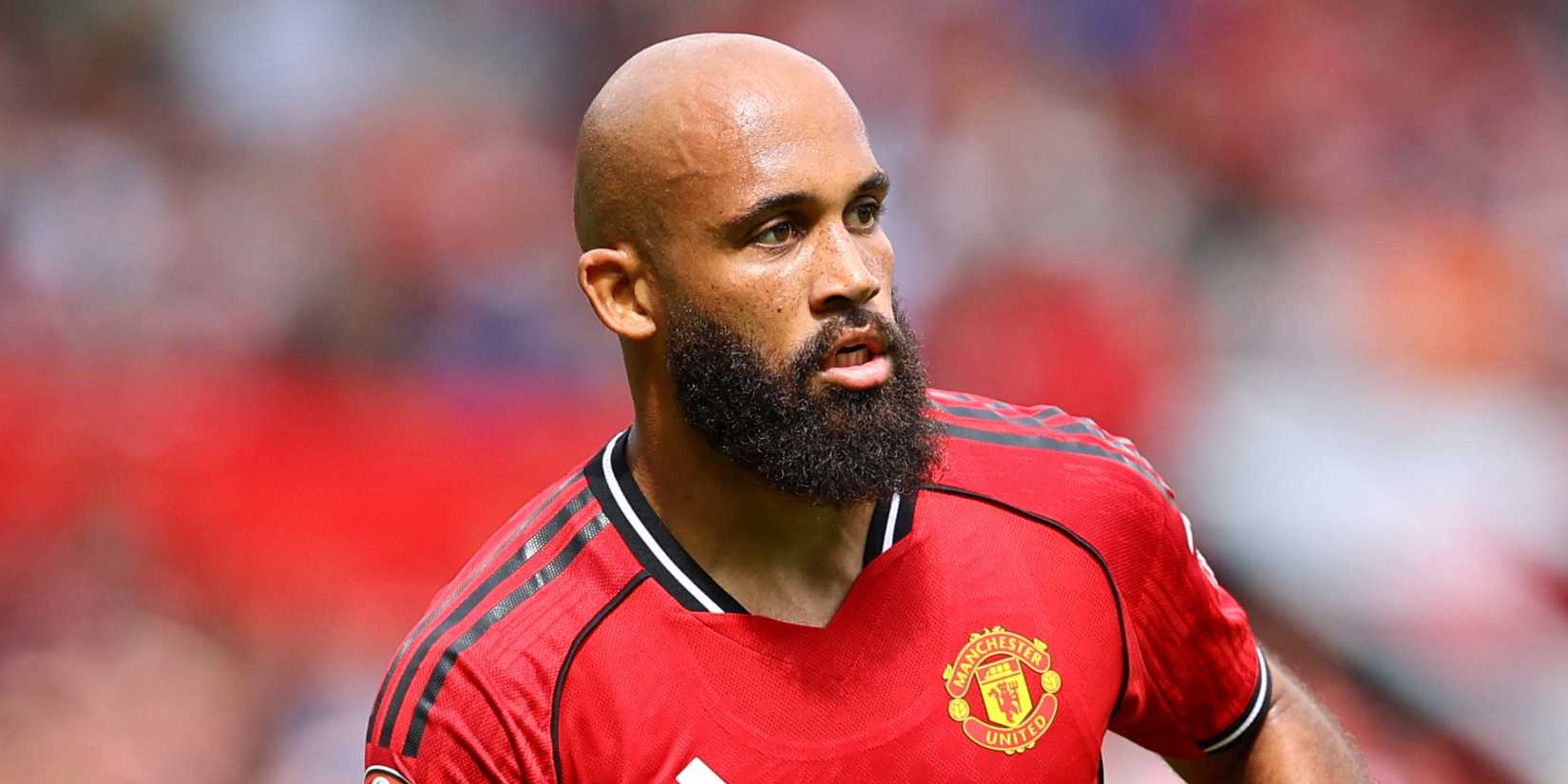 Manchester United's Bryan Mbeumo in action vs Fiorentina