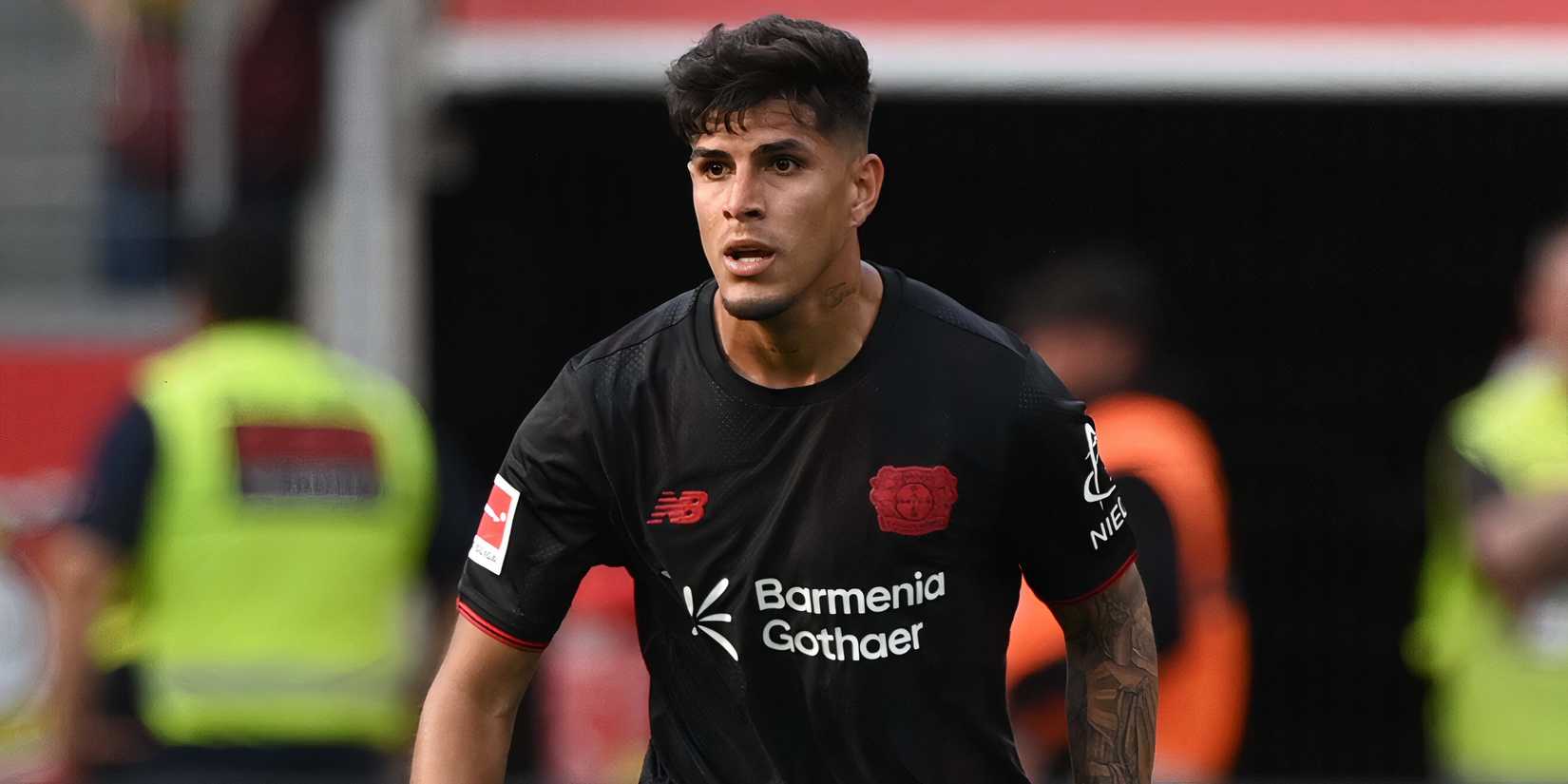 Piero Hincapie in action for Bayer Leverkusen
