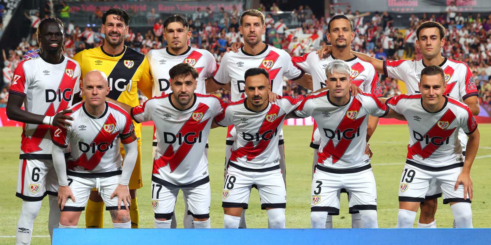 Rayo Vallecano players pose for a team group photo before the match vs Barcelona