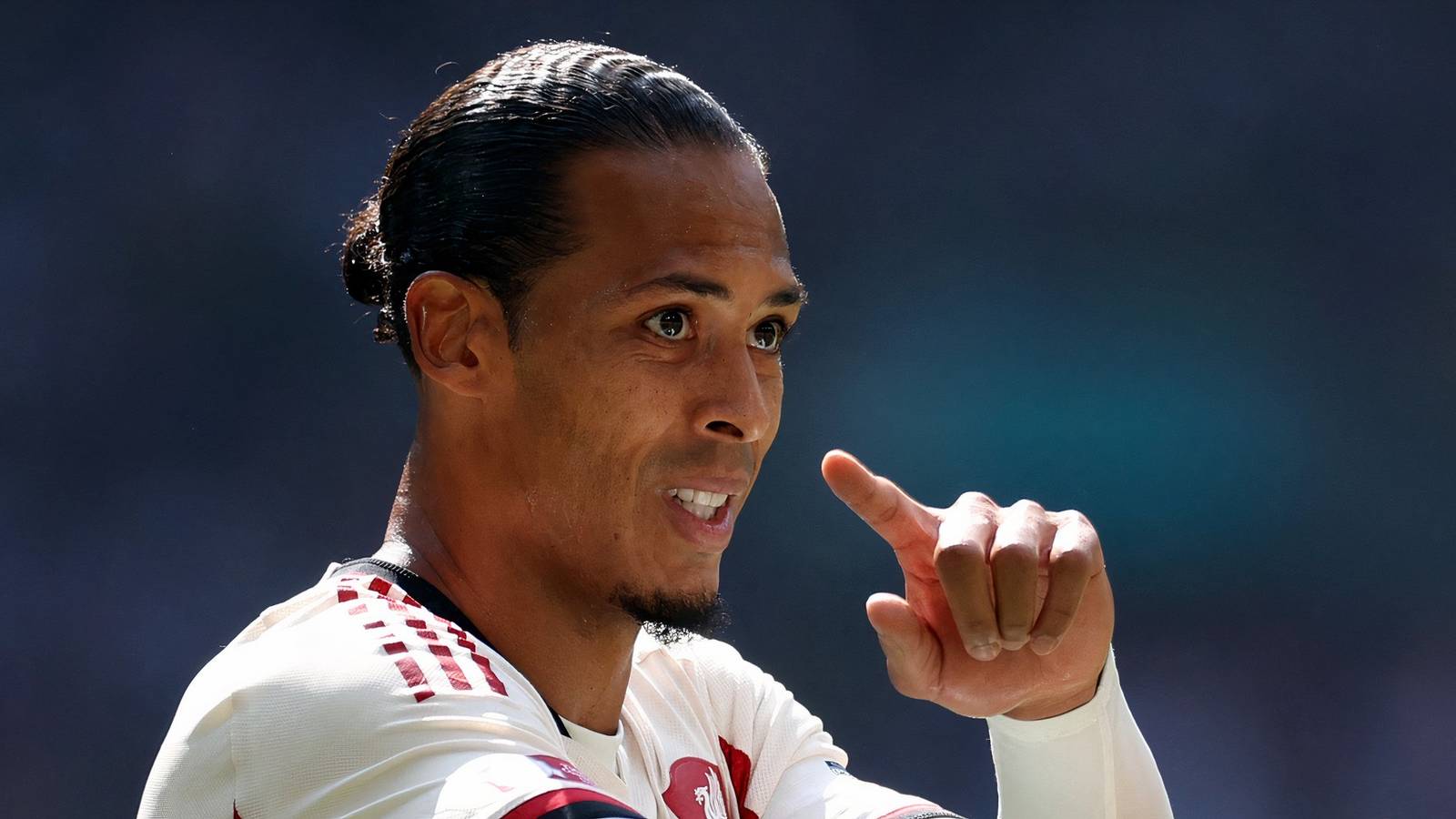 Virgil van Dijk Praised For Actions During Liverpool 0-3 Crystal Palace