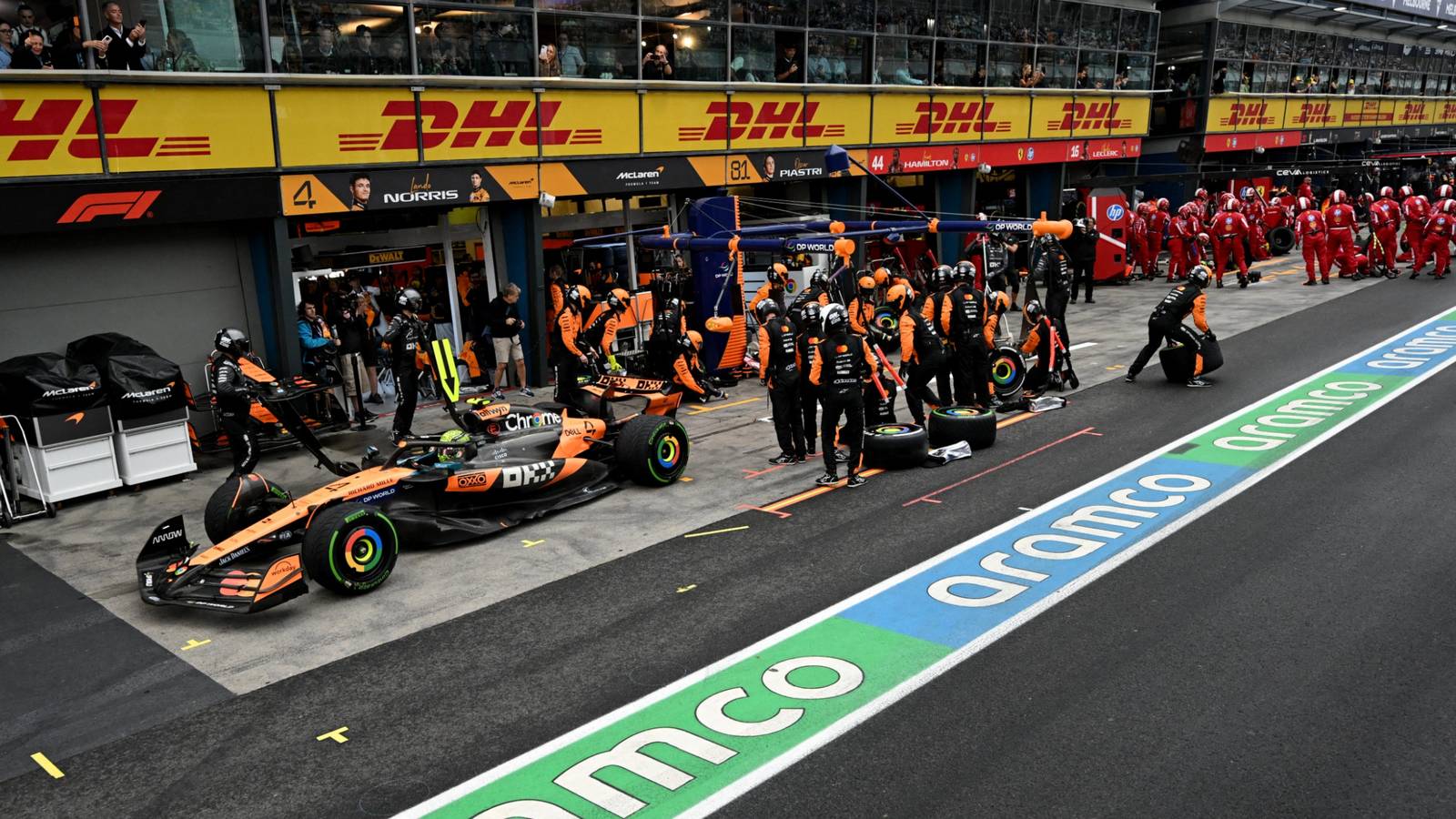 How Much F1 Pit Crew Get Paid - Ex-Red Bull Crew Member Reveals Salary