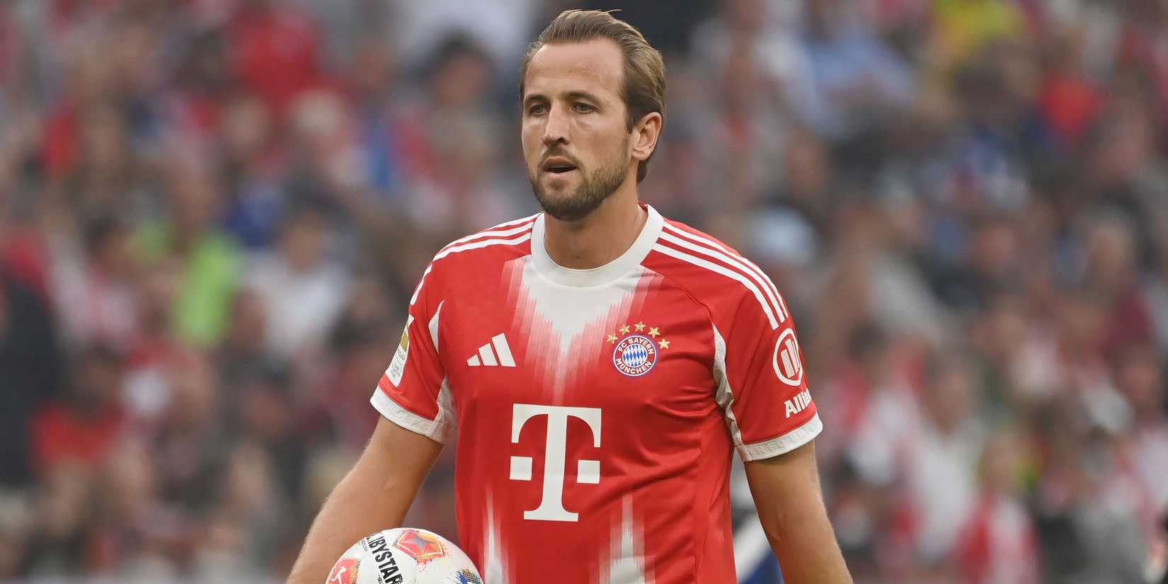 Harry Kane waiting to take a penalty for Bayern Munich
