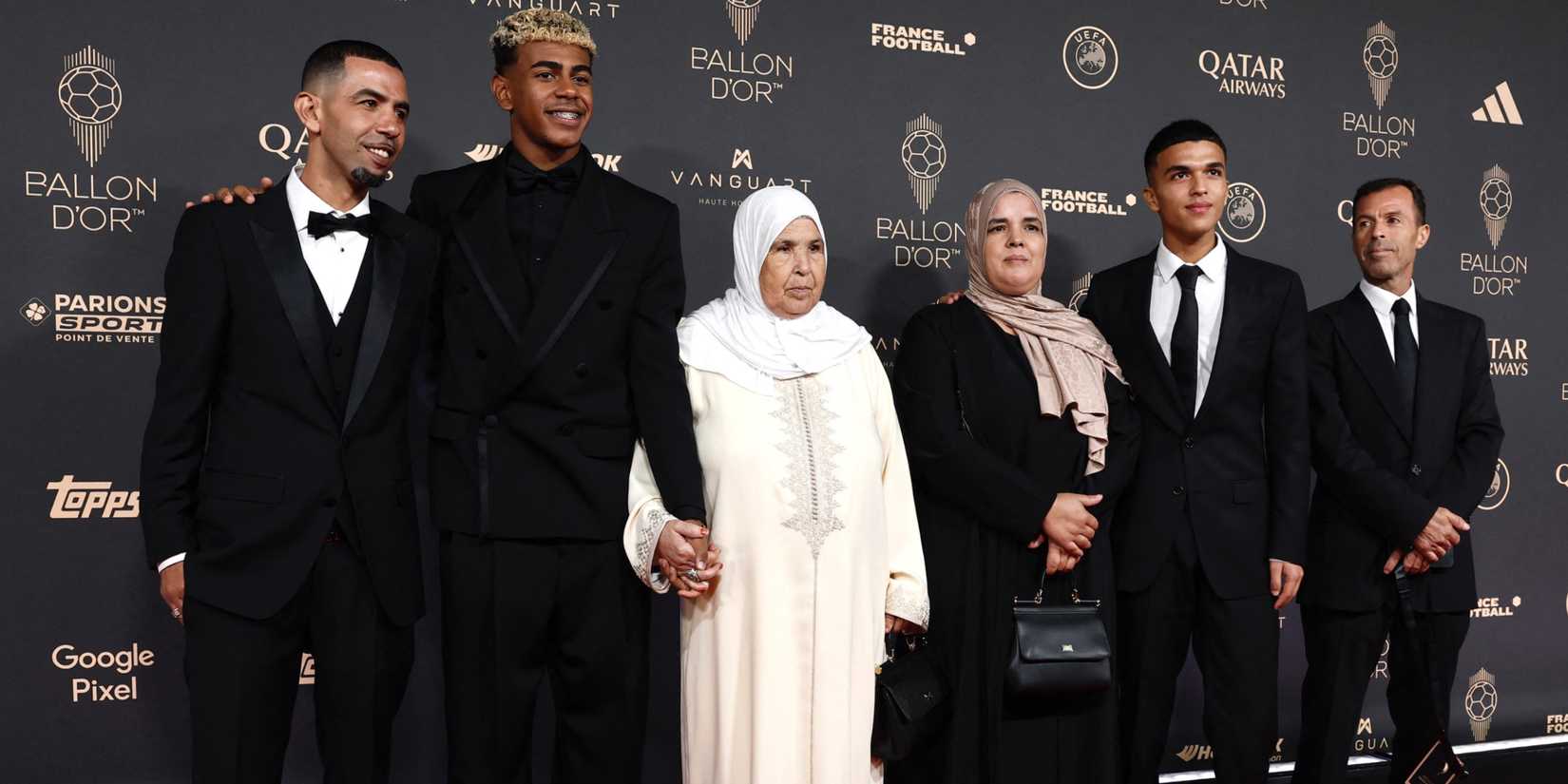 Lamine Yamal with his family at the Ballon d'Or ceremony