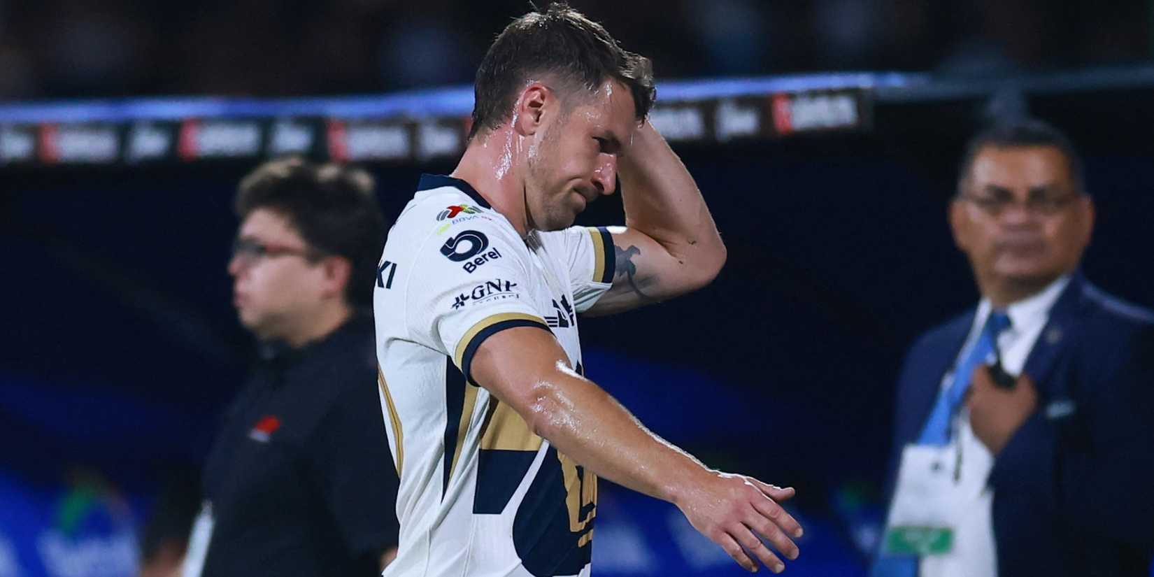 Aaron Ramsey during Pumas UNAM's match against Tigres UANL.