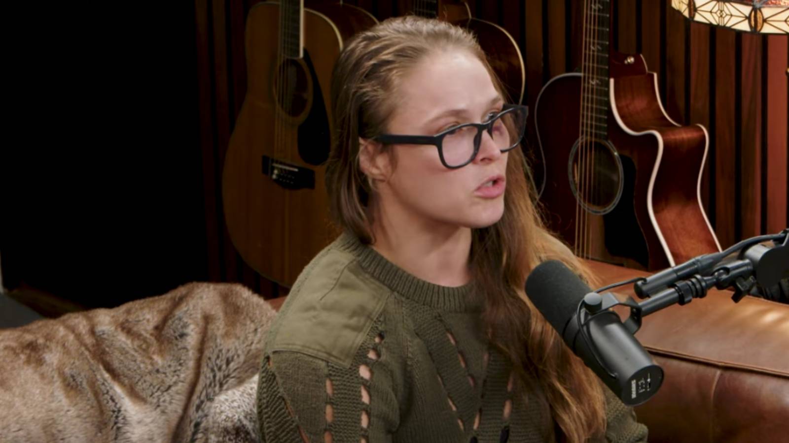 Fight fans are furious with Ronda Rousey after she put Joe Rogan on blast