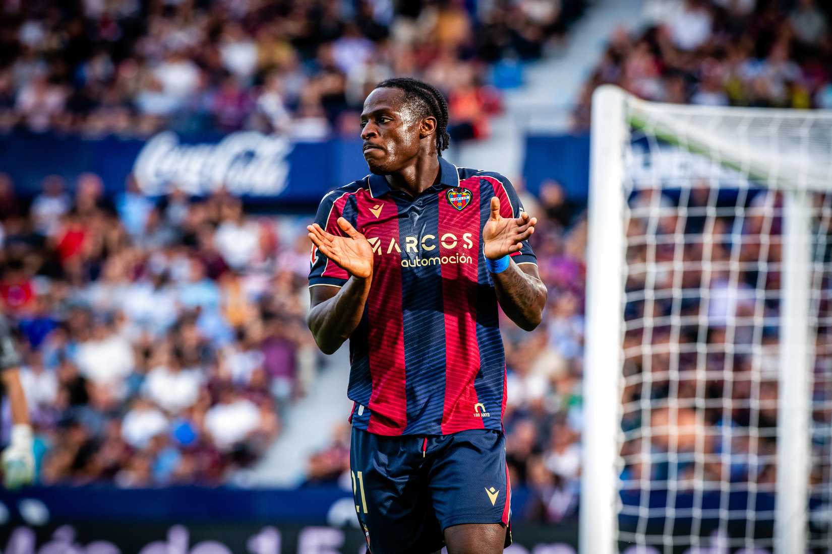 20251102 J11 LEVANTE UD-RC CELTA REDES 280