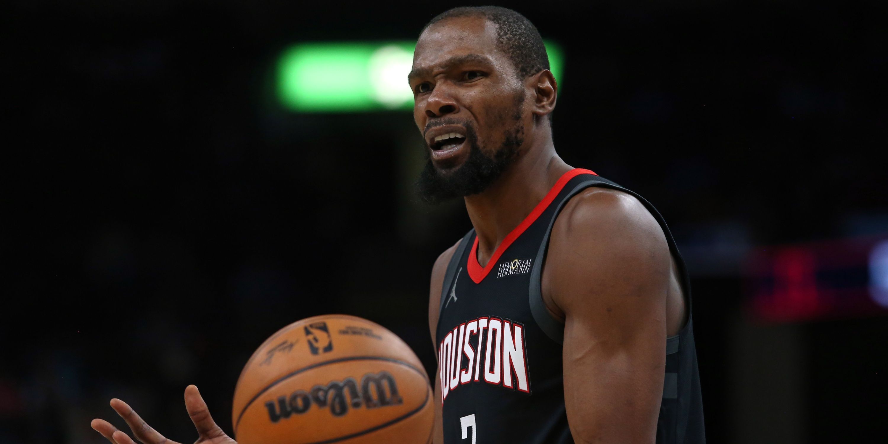 Durant on his Durability: 'I'm Paid to be Available and Play'