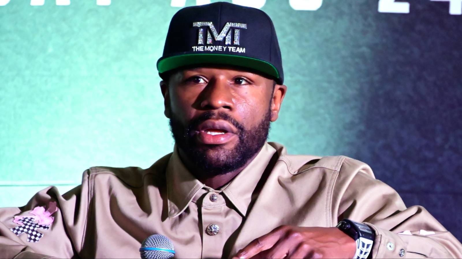 Boxing: Floyd Mayweather Believes Lennox Lewis Would Have Beaten Prime Muhammad Ali