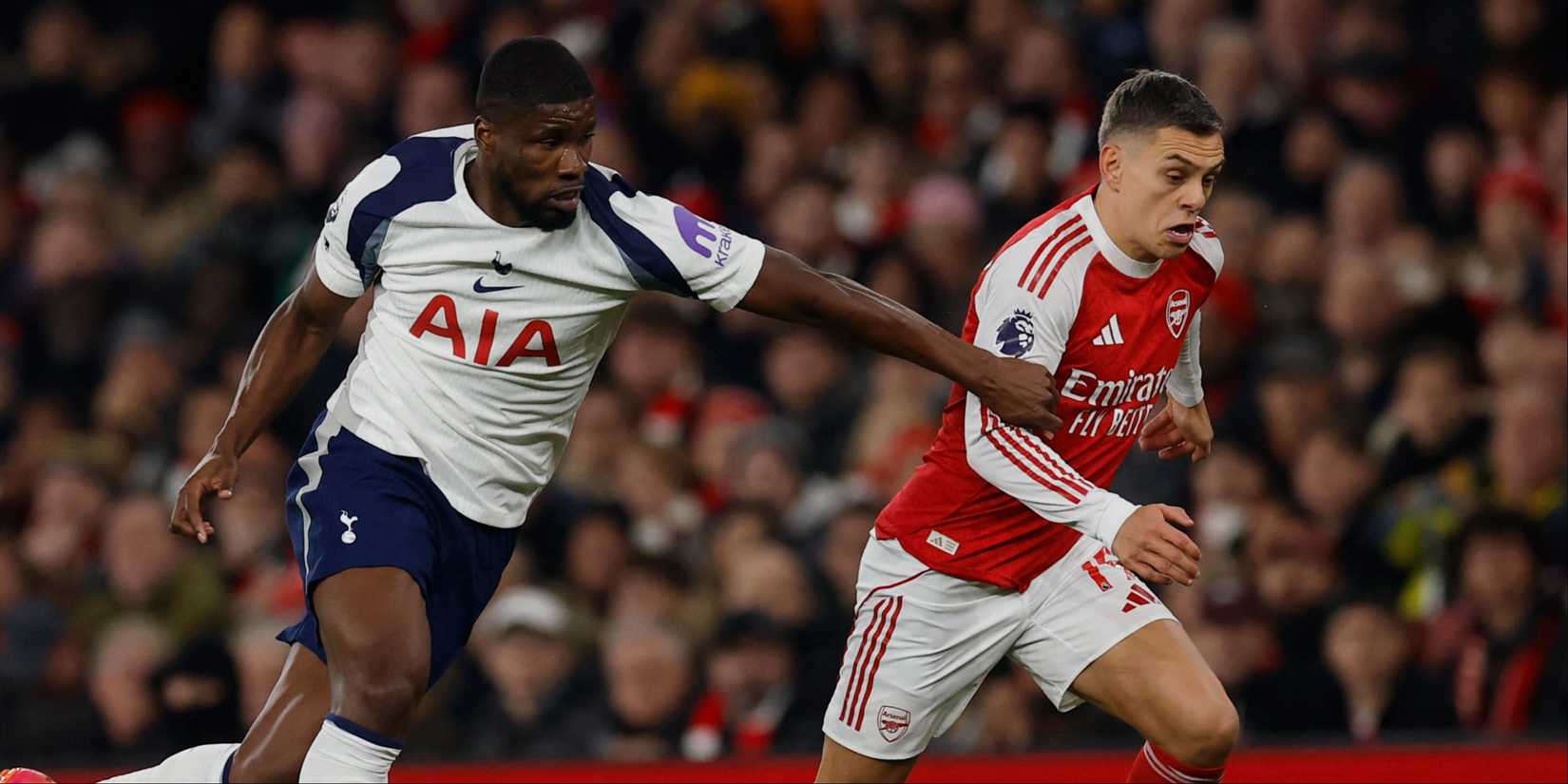 Kevin Danso vs Leandro Trossard