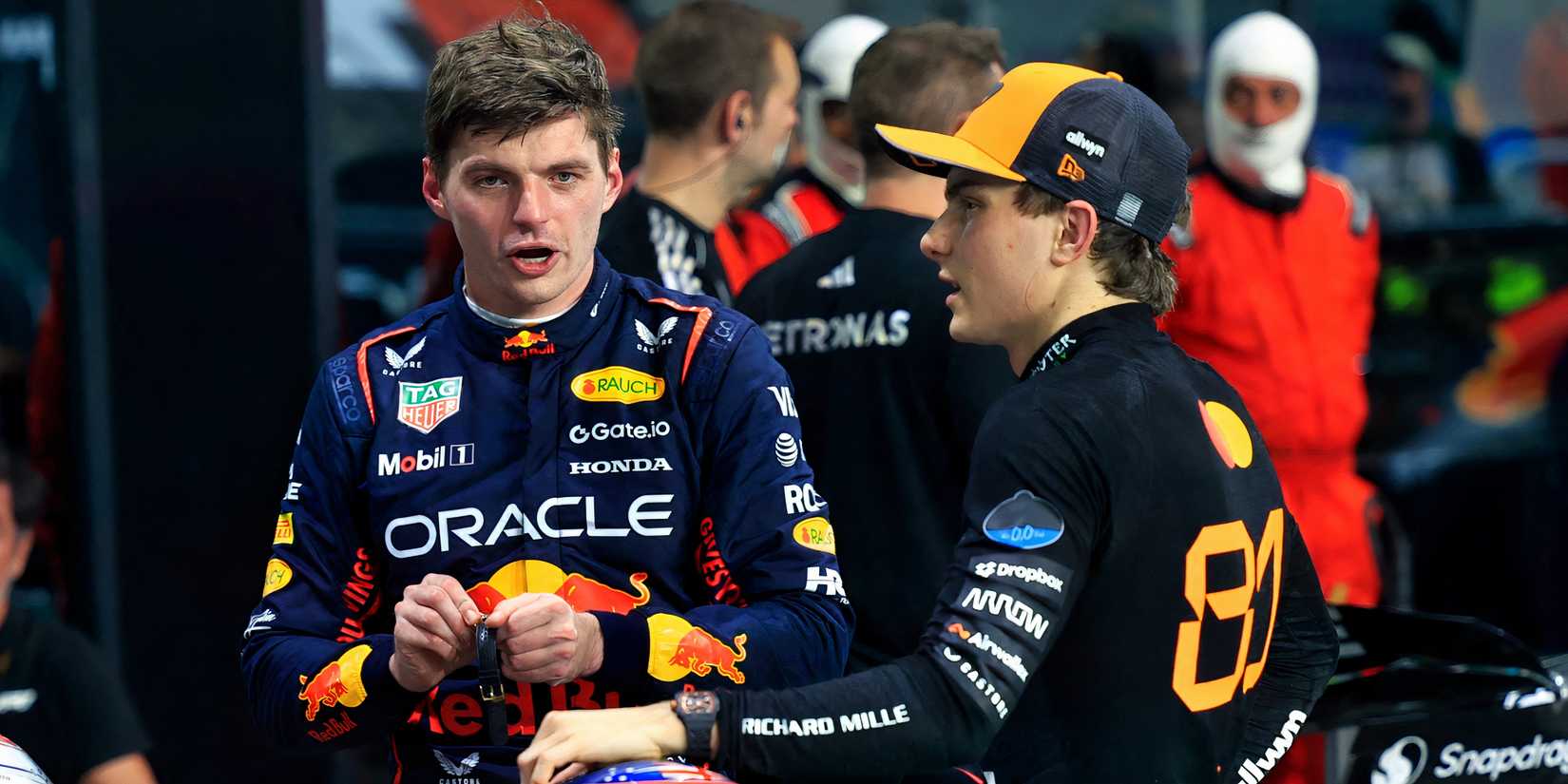 Max Verstappen talking to Oscar Piastri