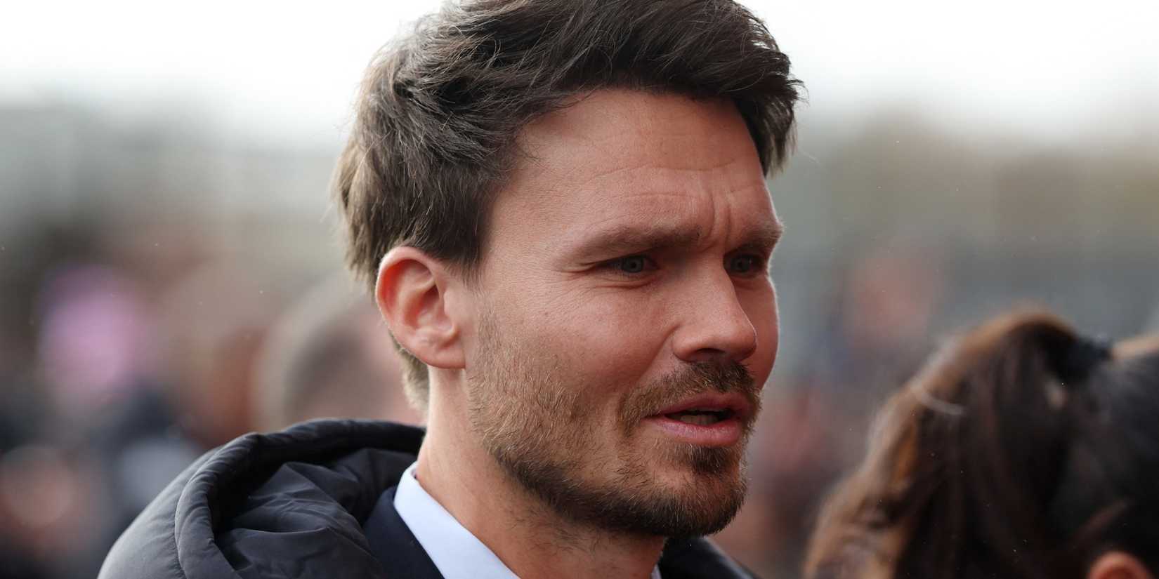 Rangers manager Danny Rohl arrives at the stadium