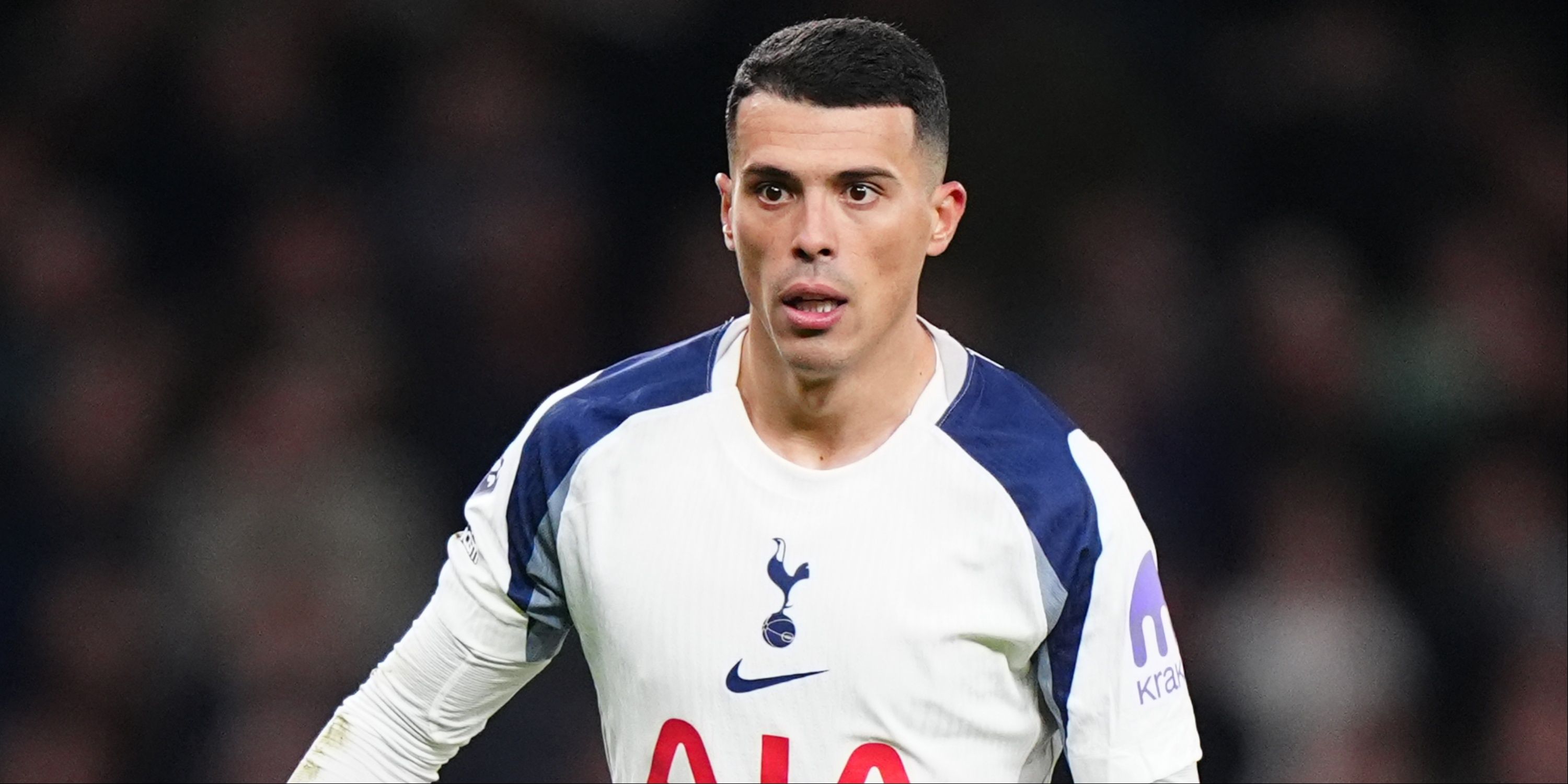 Tottenham Hotspur's Pedro Porro dribbling against Fulham.