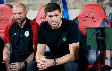 Steven Gerrard and Ian Foster During Time in Saudi Pro League