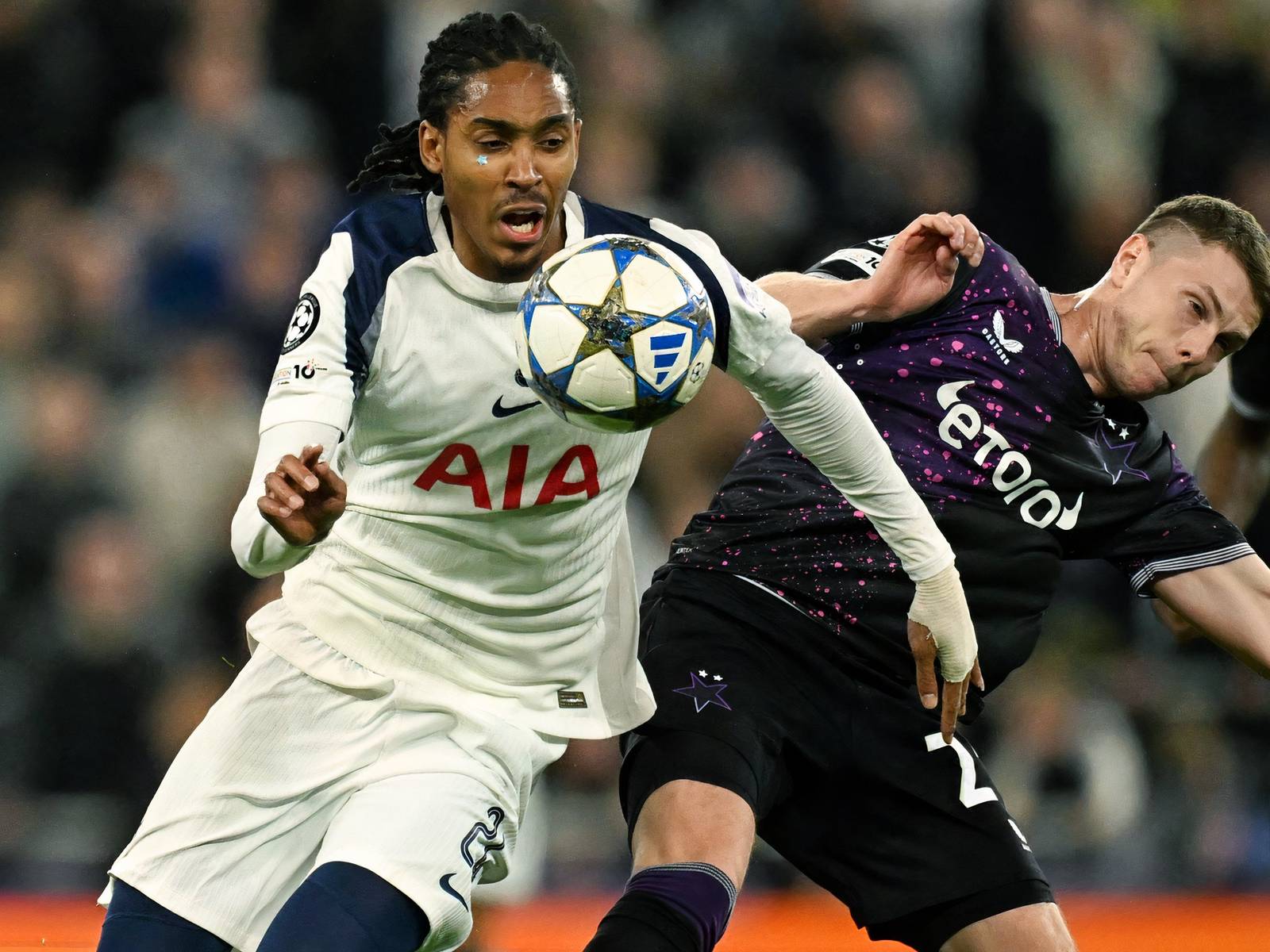 Heung-Min Son bids an emotional goodbye to Tottenham Hotspur; Lionel Messi  injured in Inter Miami match - CBS Sports, image size:1600x1200