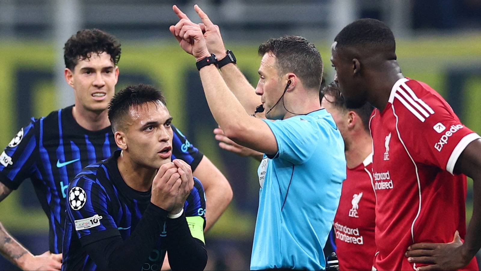 Liverpool: Rules Expert Explains Florian Wirtz Penalty Decision vs ...