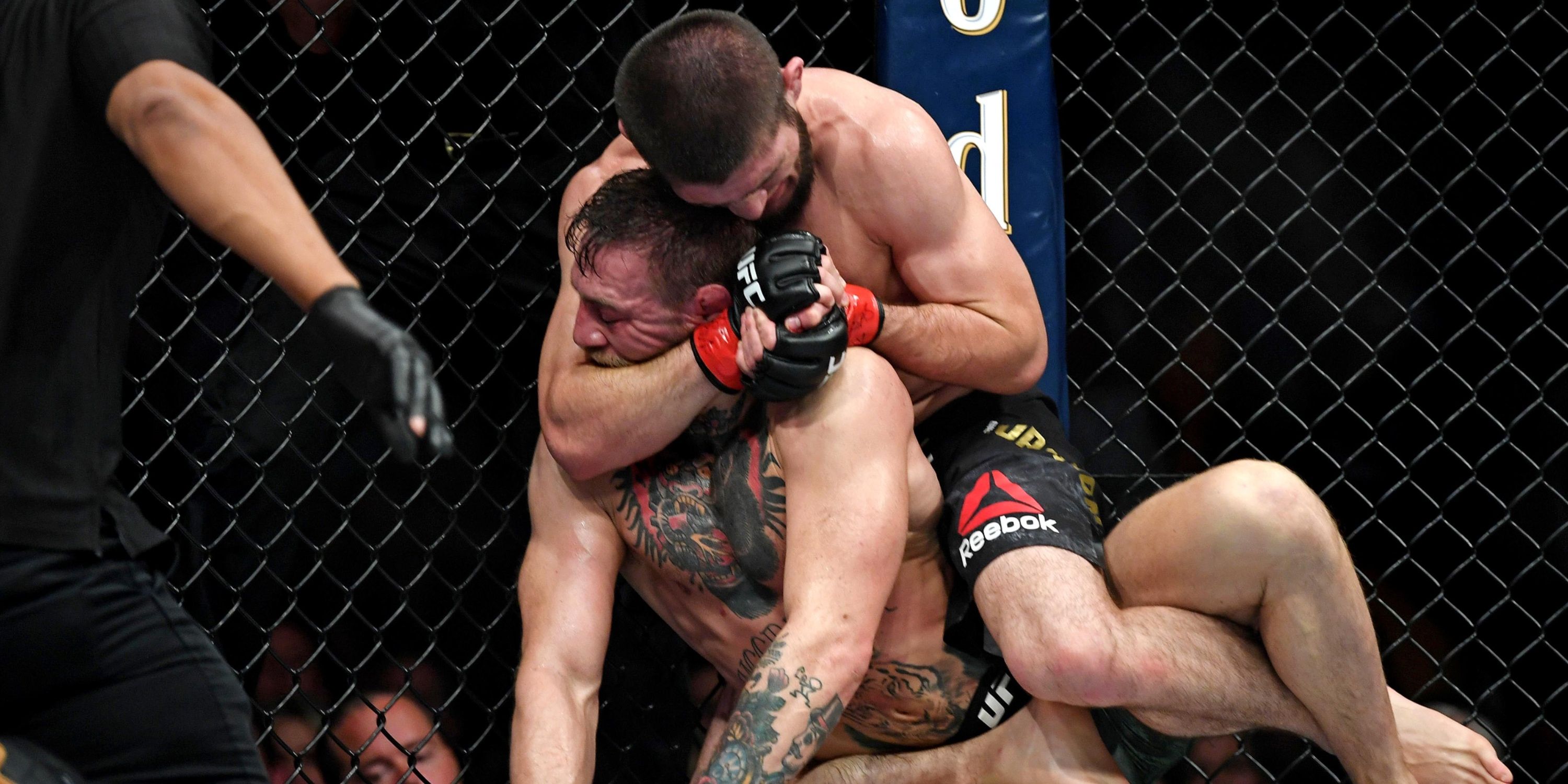 Conor McGregor vs Khabib