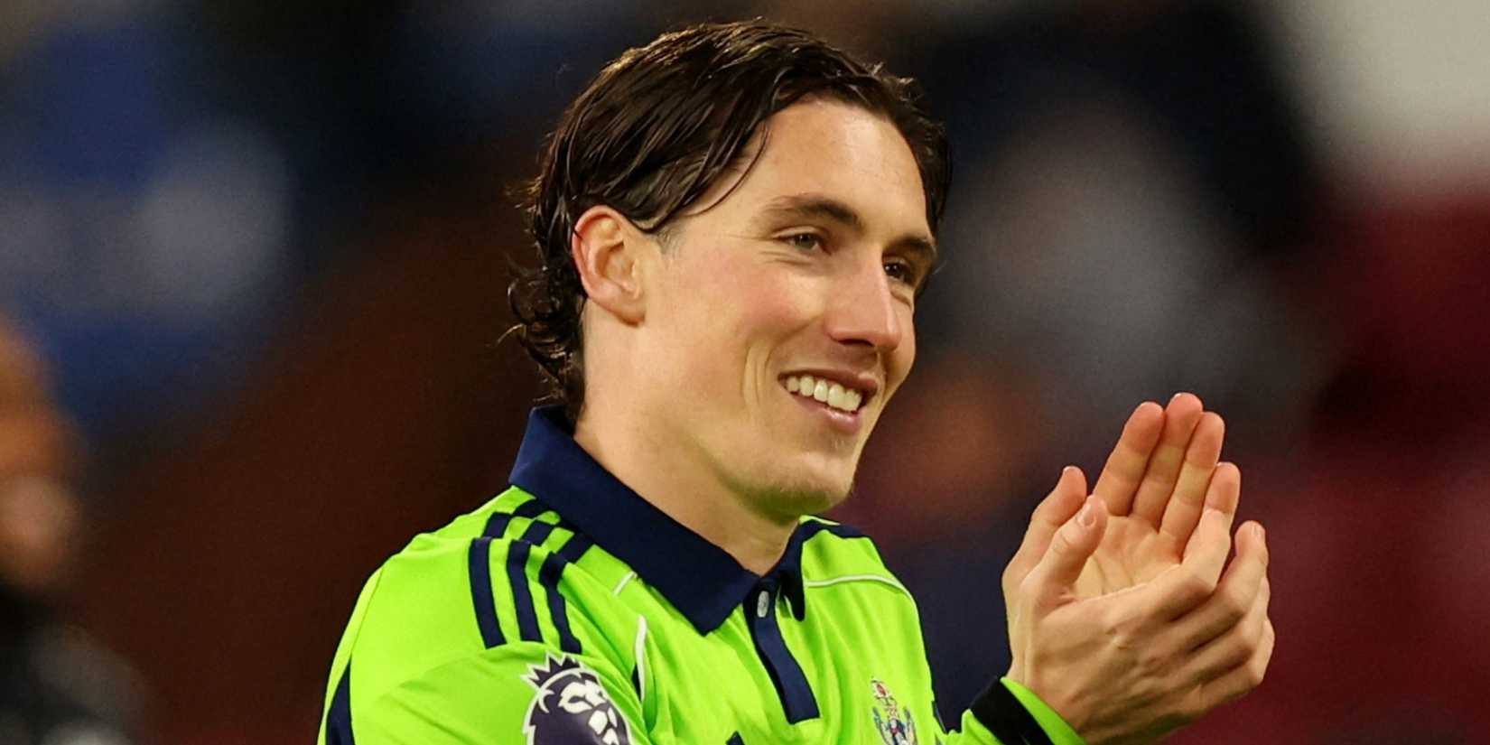 Fulham's Harry Wilson clapping