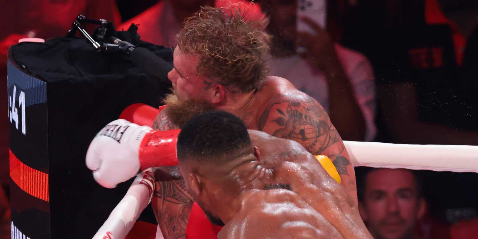 Jake Paul vs Anthony Joshua