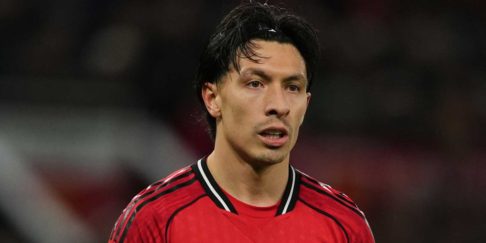 Manchester United's Lisandro Martinez staring